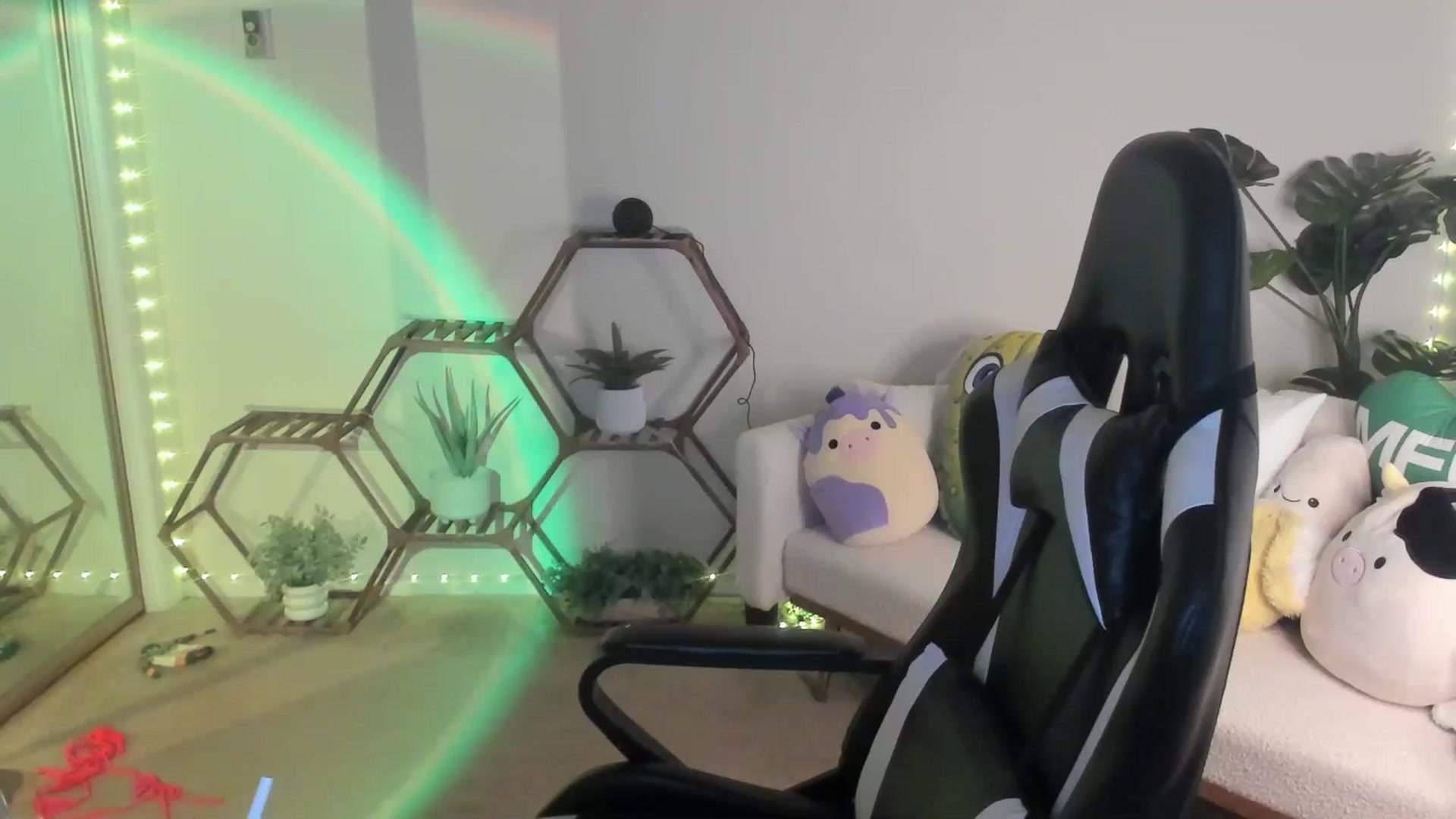 Gallery image thumbnail from badgalsisi's myfreecams stream on, 03/20/2026, 03:53 image 19 of 20