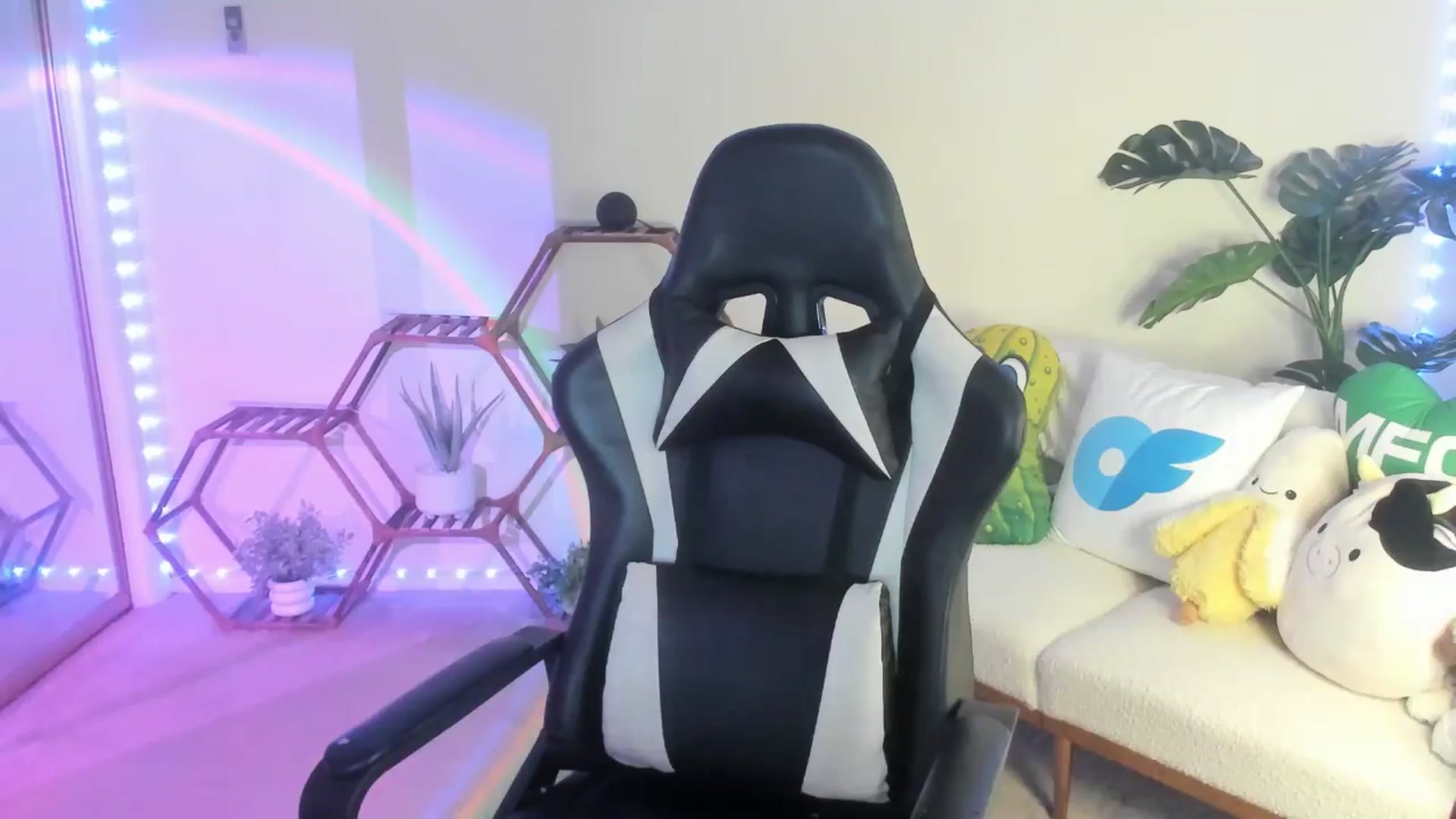 Gallery image thumbnail from badgalsisi's myfreecams stream on, 03/26/2026, 06:14 image 9 of 20
