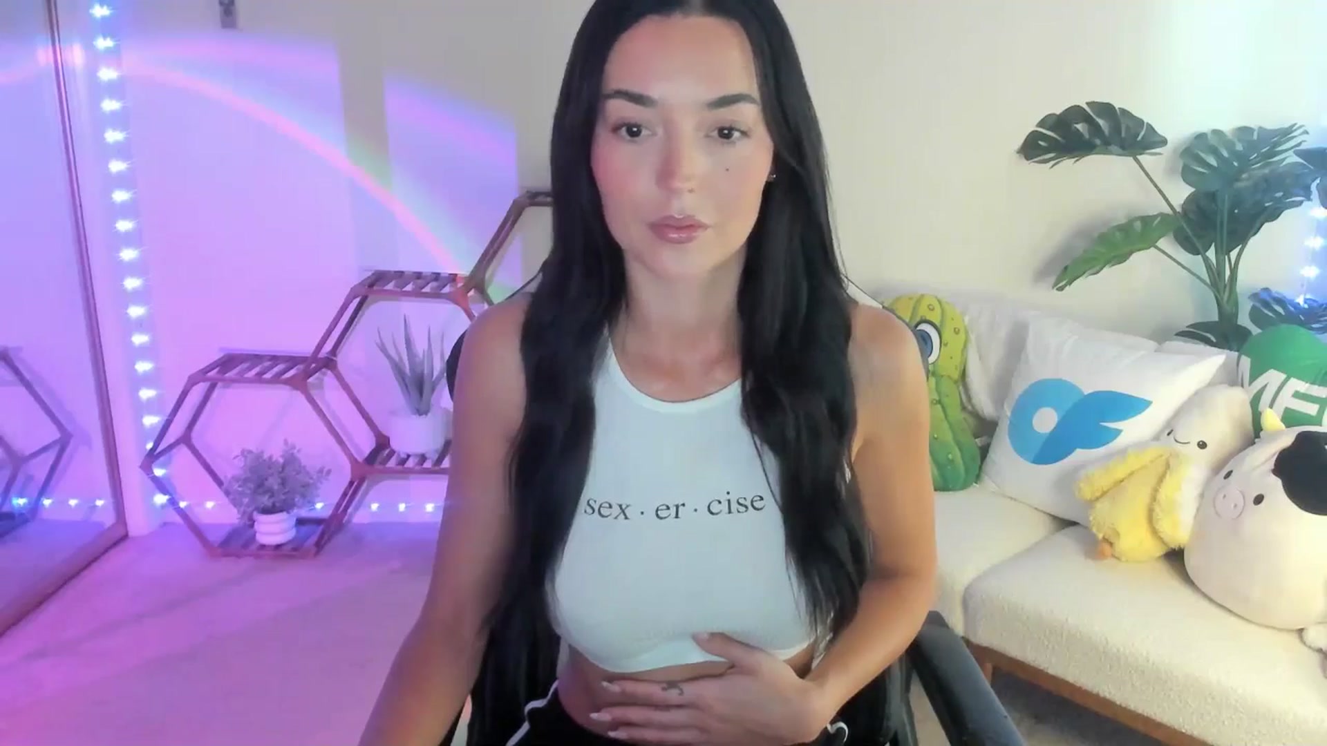 Gallery image thumbnail from badgalsisi's myfreecams stream on, 03/27/2026, 01:34 image 8 of 20