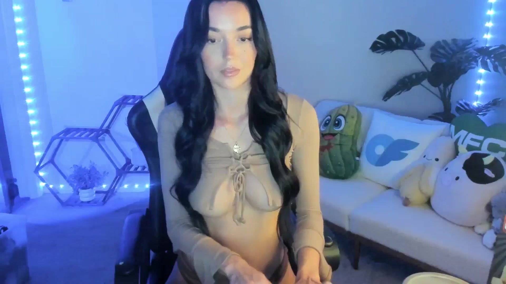 Gallery image thumbnail from badgalsisi's myfreecams stream on, 04/02/2026, 03:20 image 8 of 20
