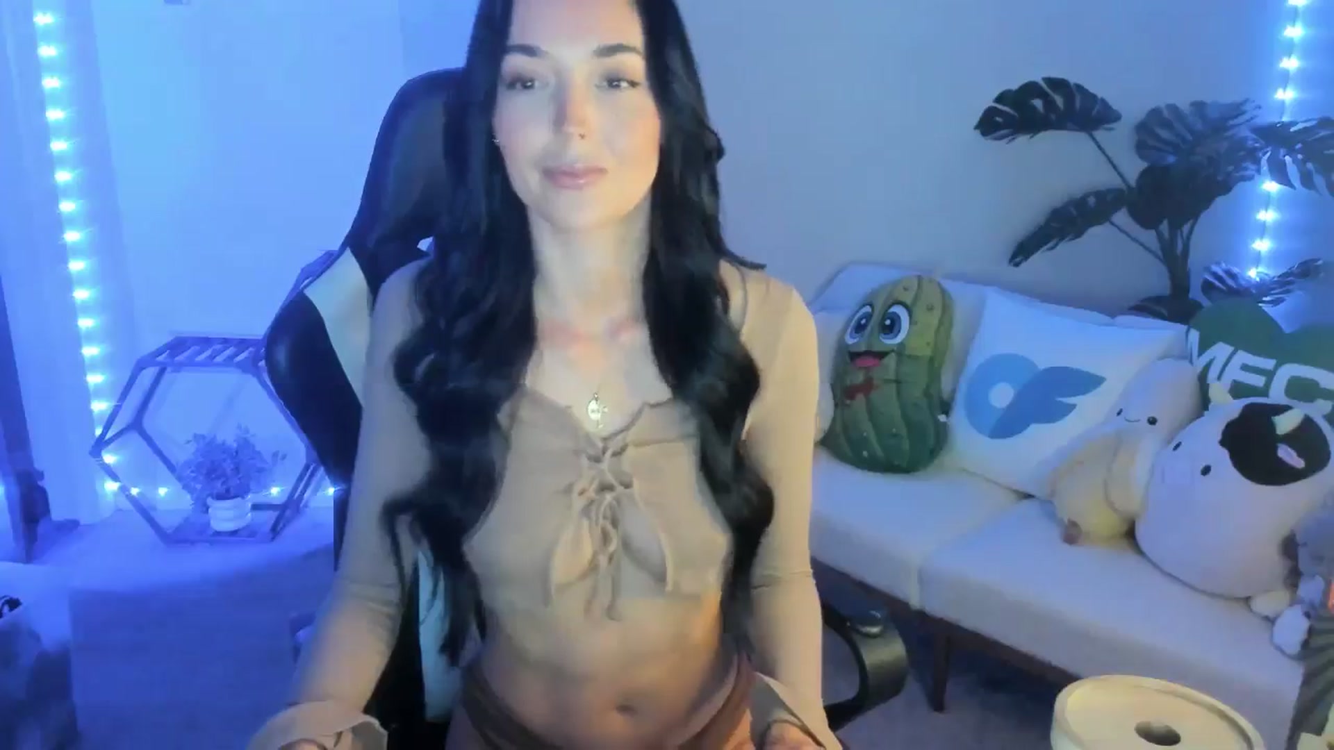 Gallery image thumbnail from badgalsisi's myfreecams stream on, 04/02/2026, 03:20 image 17 of 20