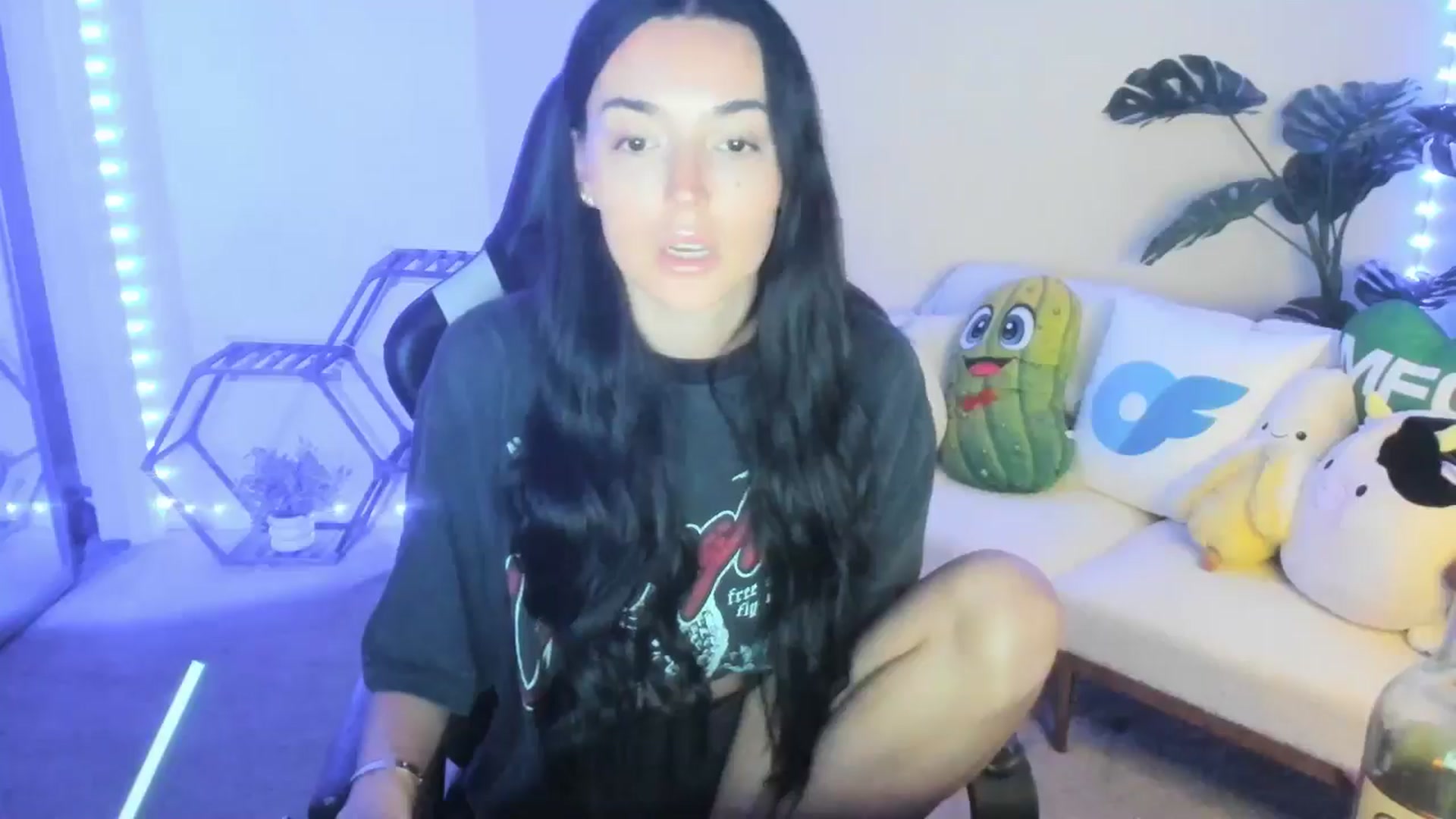 Gallery image thumbnail from badgalsisi's myfreecams stream on, 04/08/2026, 05:05 image 7 of 20
