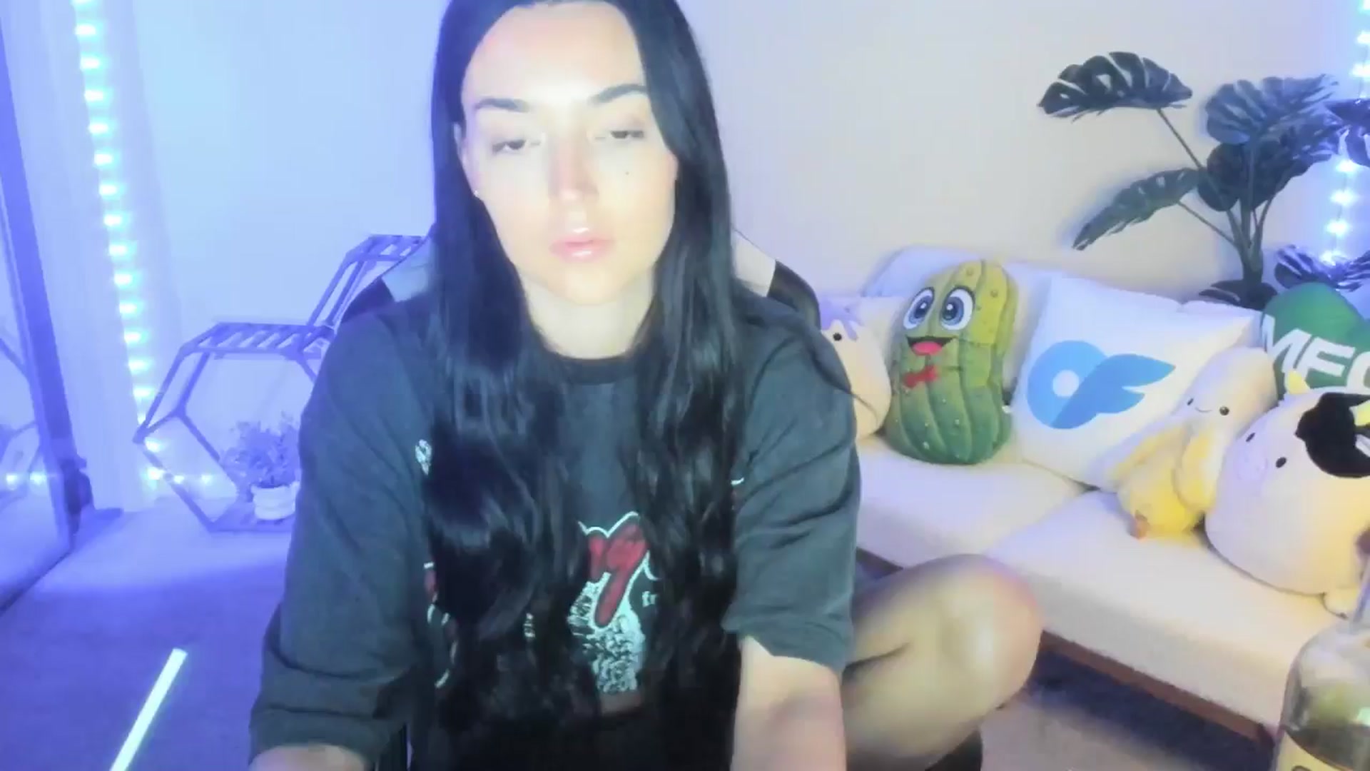 Gallery image thumbnail from badgalsisi's myfreecams stream on, 04/08/2026, 05:05 image 9 of 20