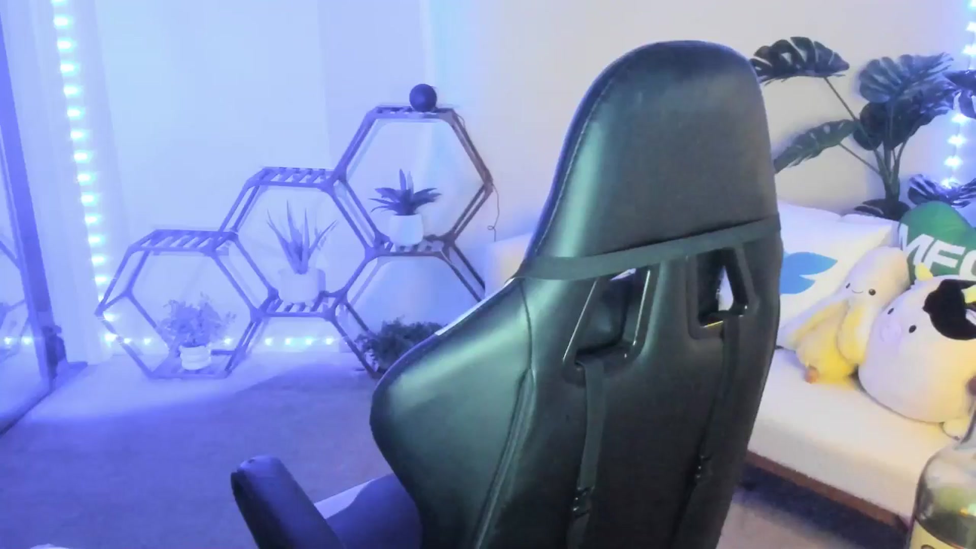 Gallery image thumbnail from badgalsisi's myfreecams stream on, 04/08/2026, 05:51 image 5 of 20