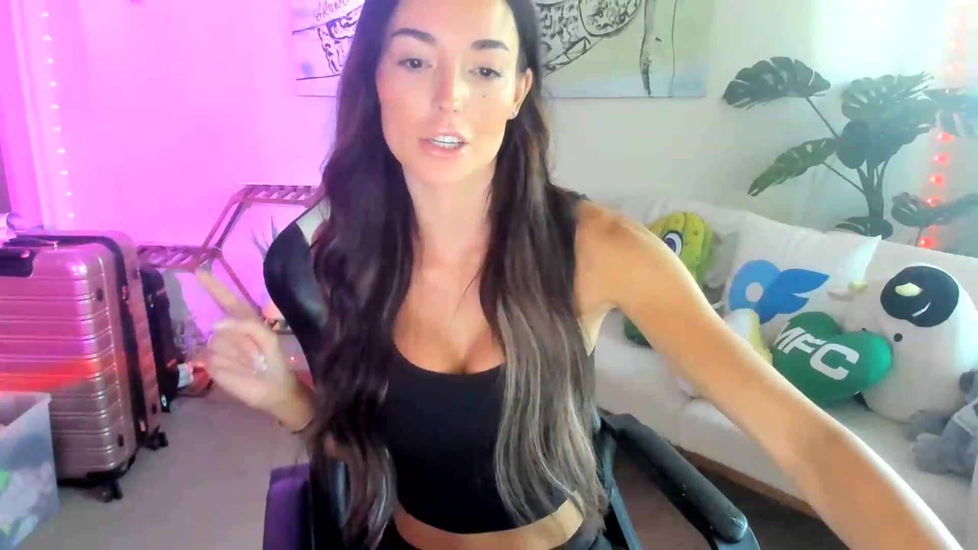 Gallery image thumbnail from badgalsisi's myfreecams stream on, 07/02/2026, 01:55 image 5 of 20