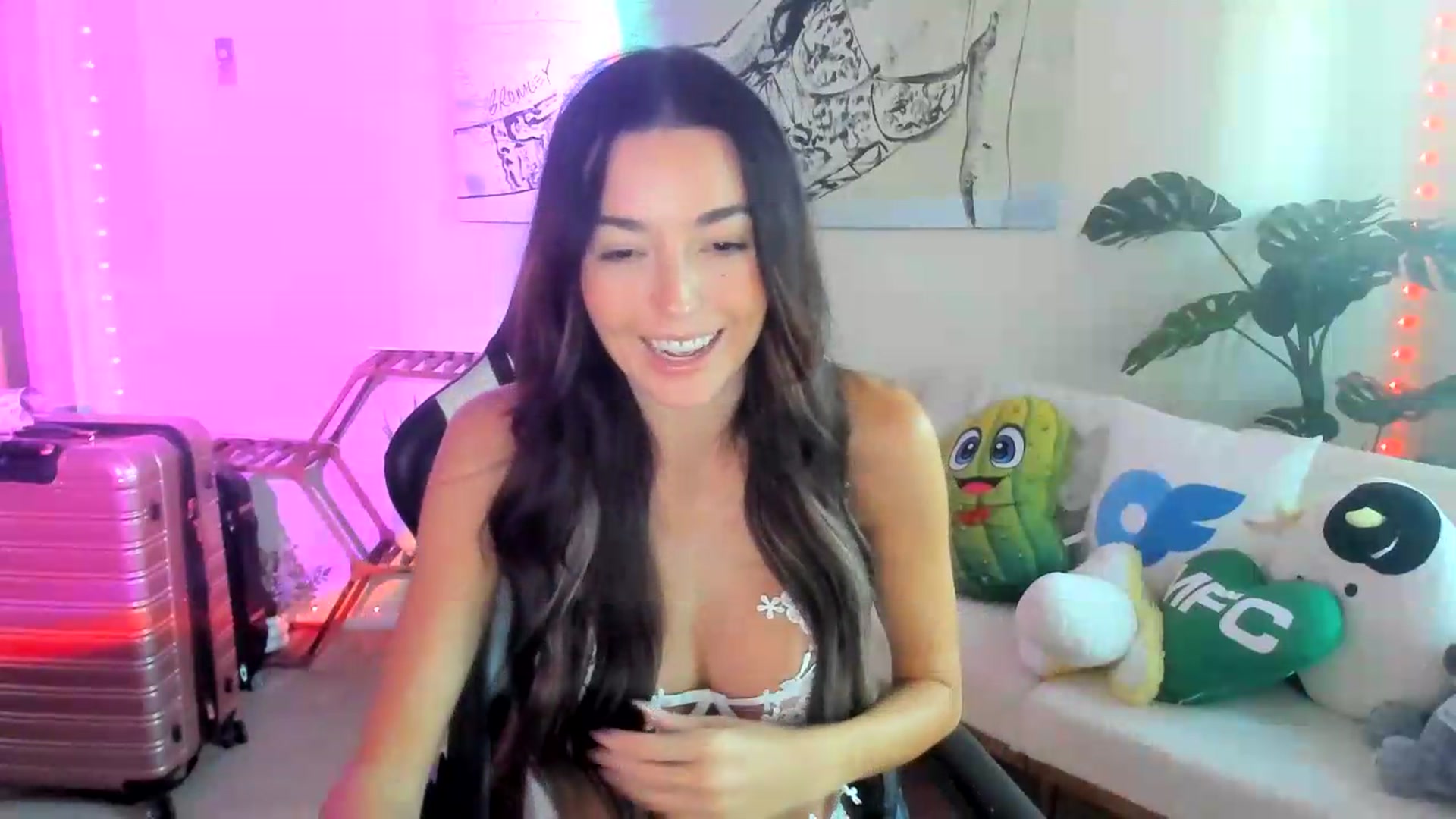 Gallery image thumbnail from badgalsisi's myfreecams stream on, 07/02/2026, 01:55 image 18 of 20
