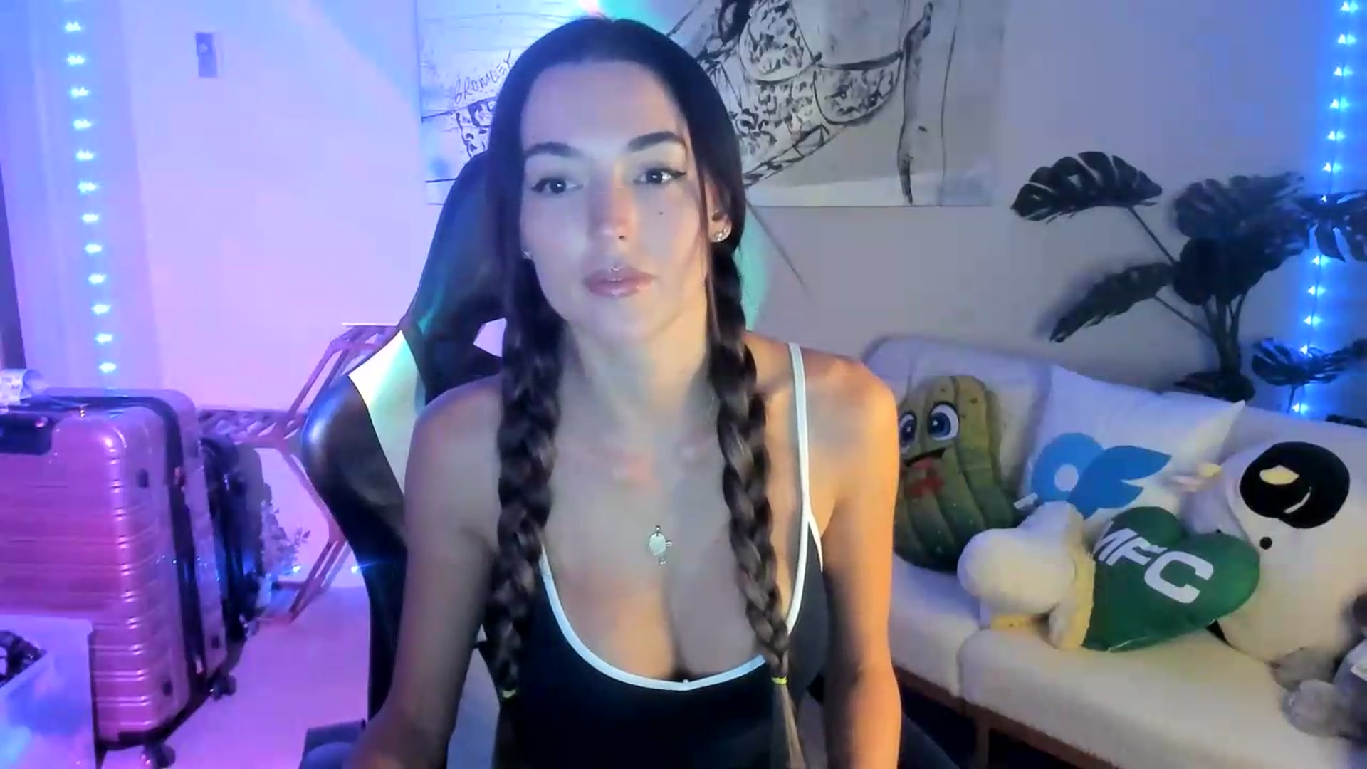 Gallery image thumbnail from badgalsisi's myfreecams stream on, 07/08/2026, 06:14 image 5 of 20