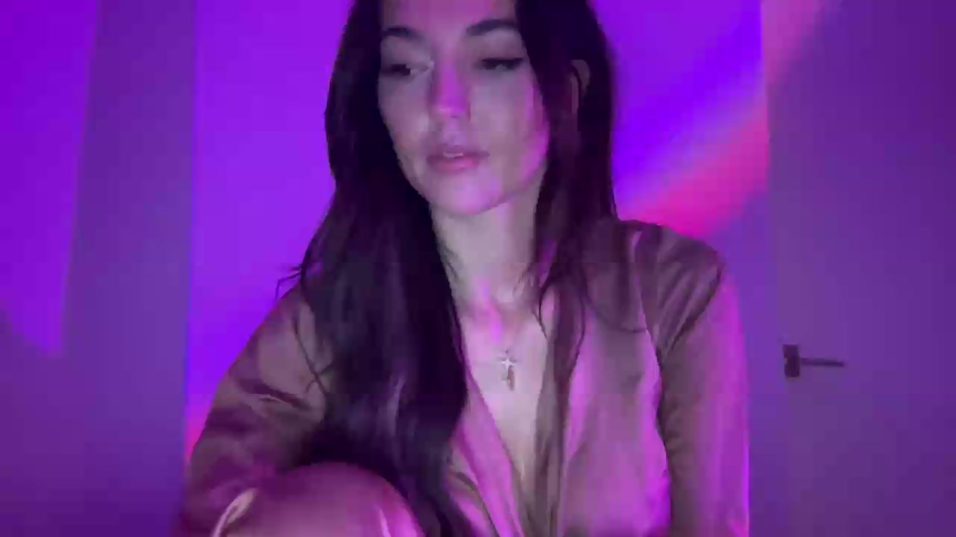 Gallery image thumbnail from badgalsisi's myfreecams stream on, 07/10/2026, 06:01 image 1 of 20