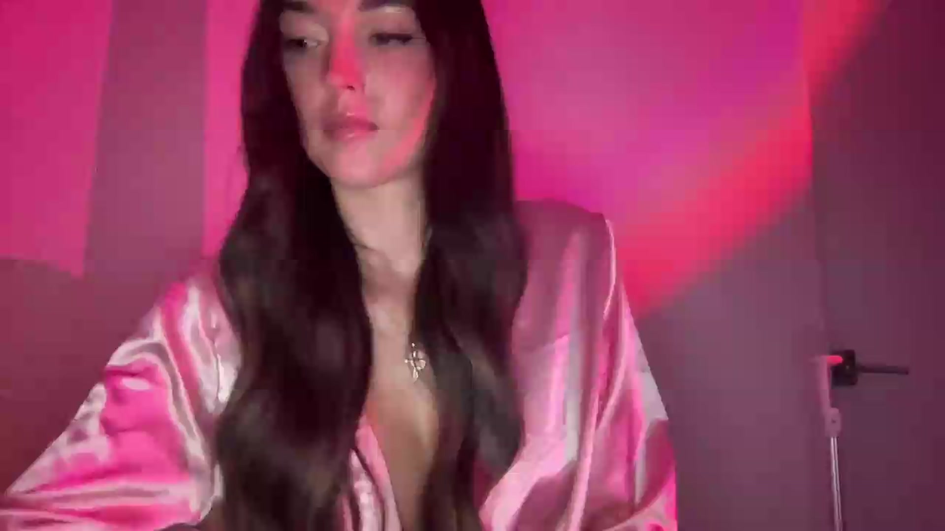 Gallery image thumbnail from badgalsisi's myfreecams stream on, 07/12/2026, 06:14 image 1 of 20