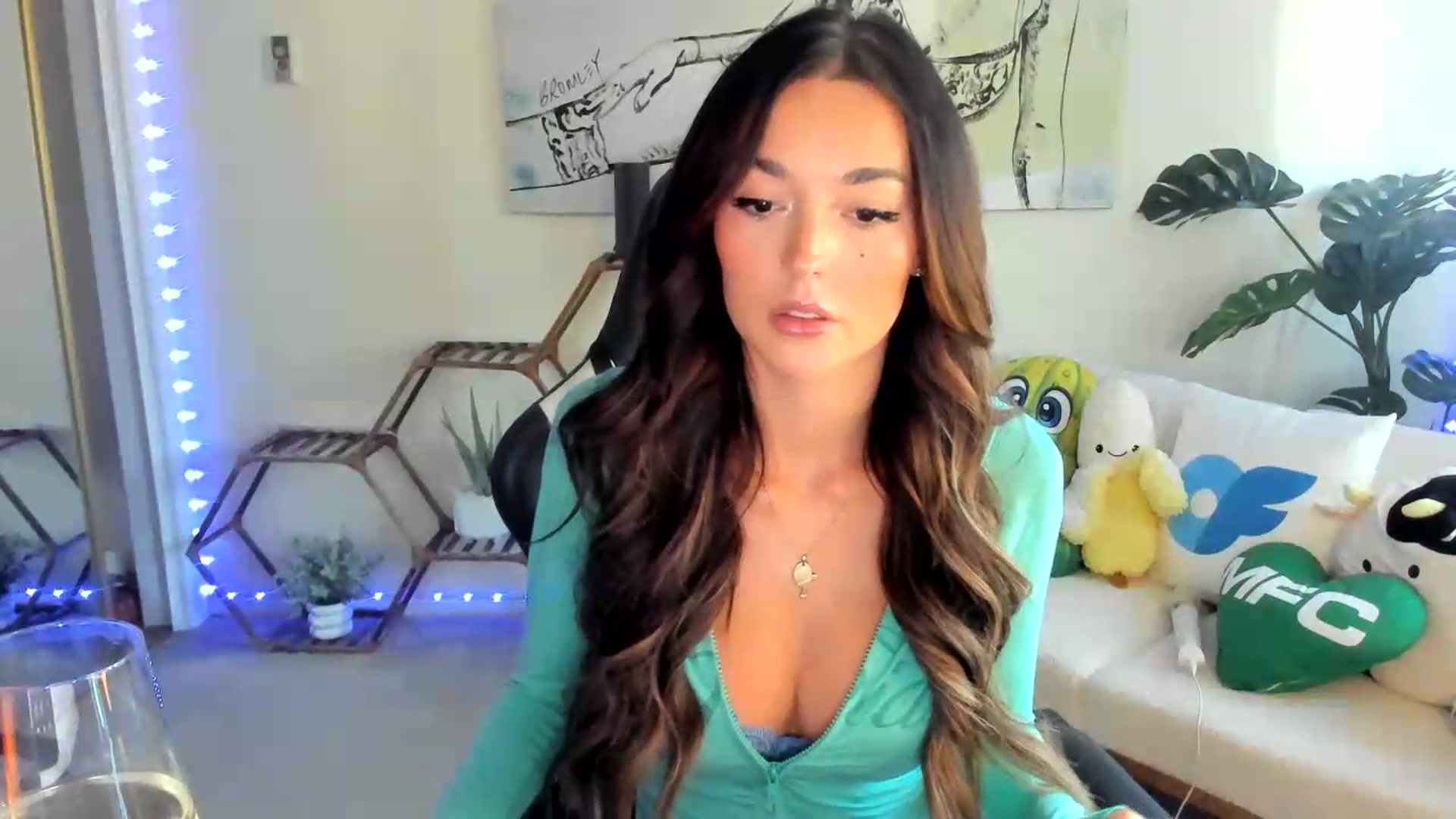 Gallery image thumbnail from badgalsisi's myfreecams stream on, 08/01/2026, 24:03 image 20 of 20