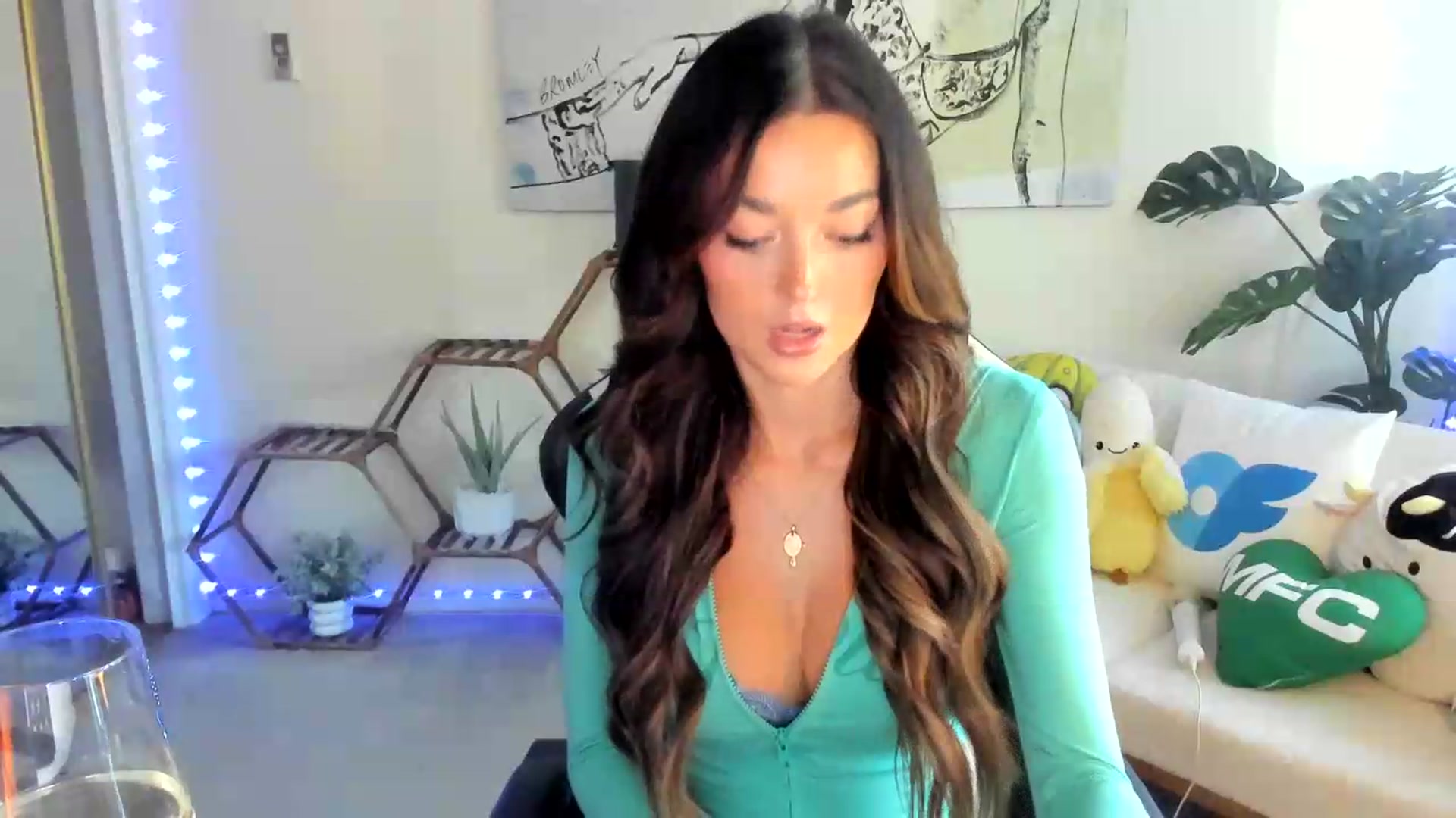 Gallery image thumbnail from badgalsisi's myfreecams stream on, 08/01/2026, 24:03 image 14 of 20