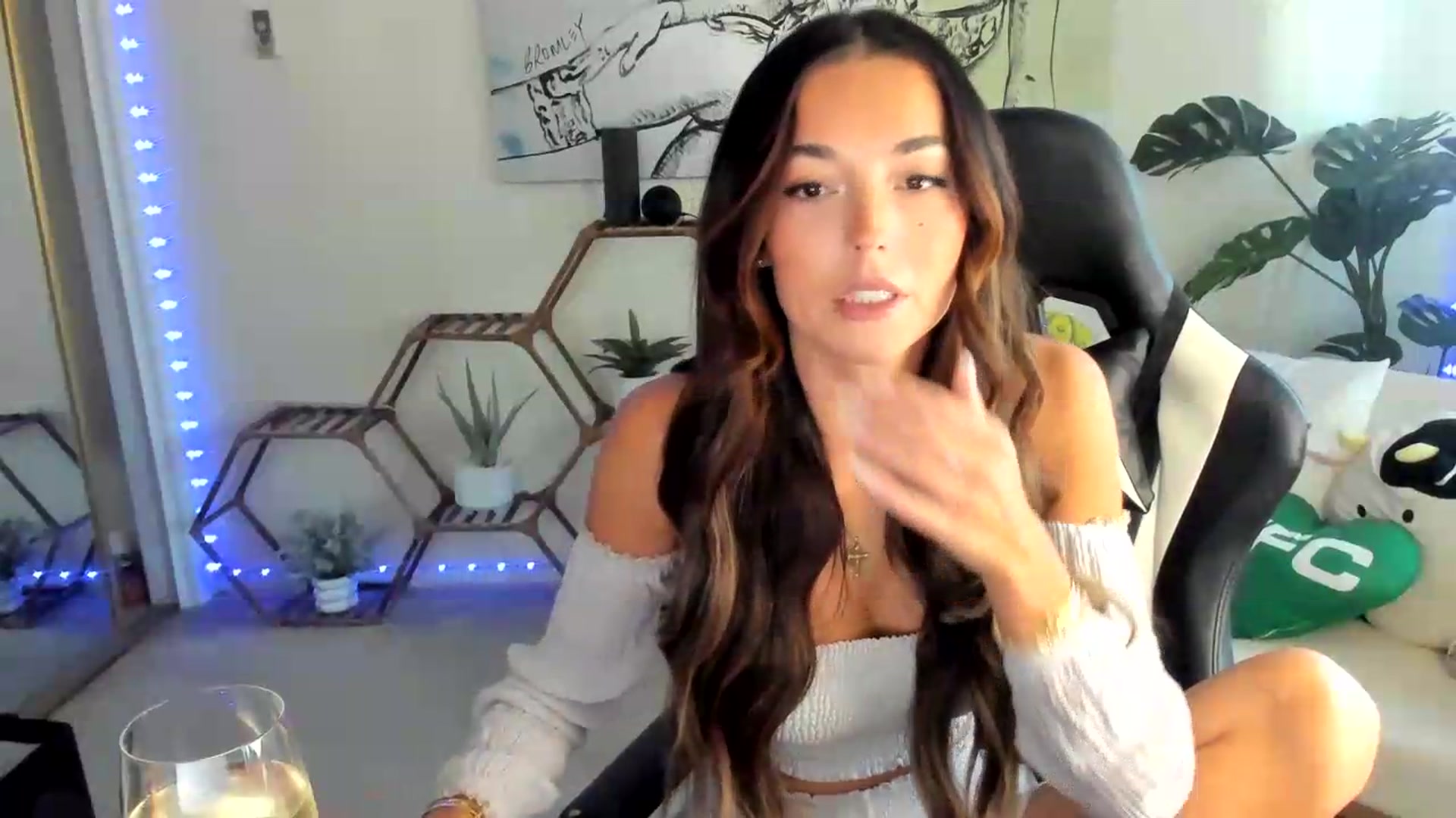 Gallery image thumbnail from badgalsisi's myfreecams stream on, 08/02/2026, 24:06 image 2 of 20