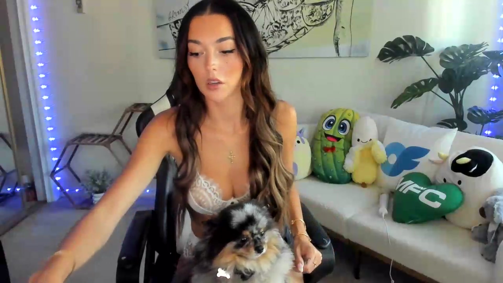 Gallery image thumbnail from badgalsisi's myfreecams stream on, 08/02/2026, 24:14 image 11 of 20