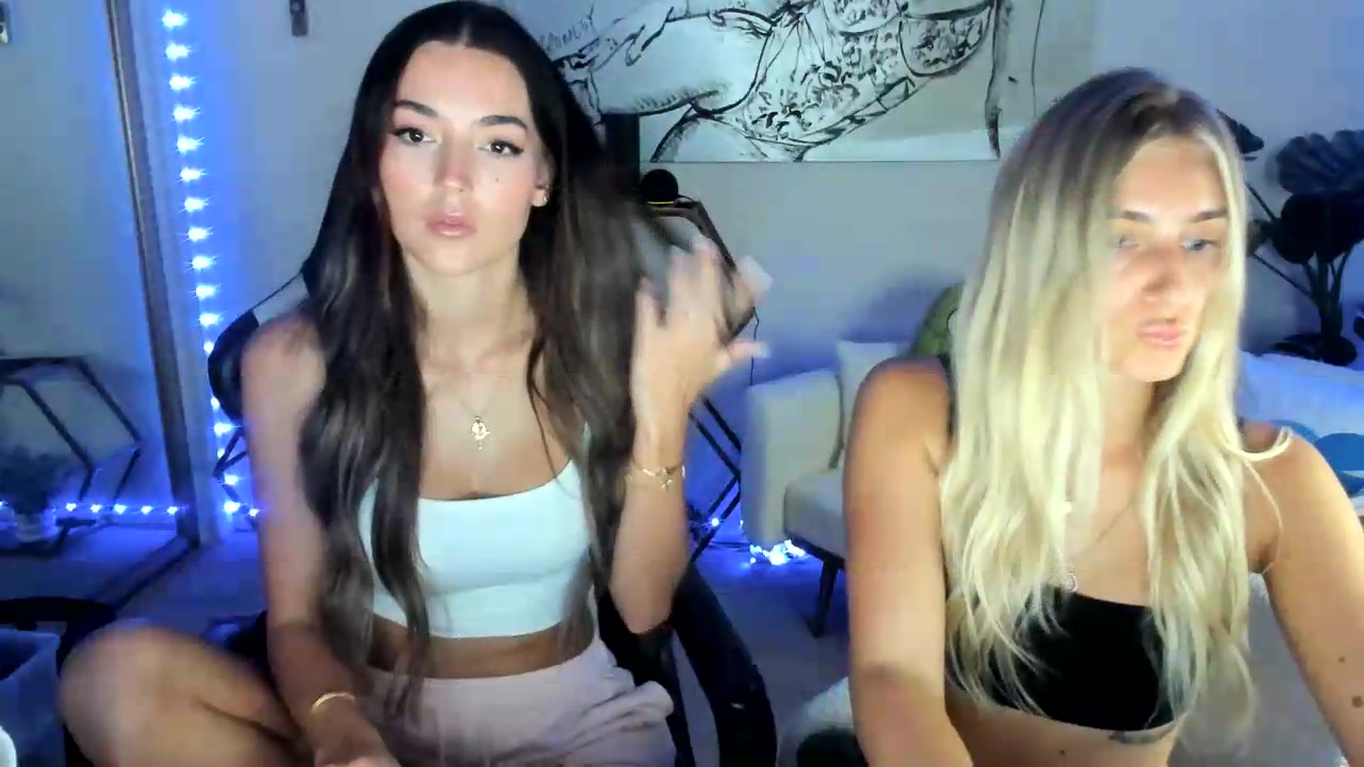Gallery image thumbnail from badgalsisi's myfreecams stream on, 08/10/2026, 04:51 image 16 of 20
