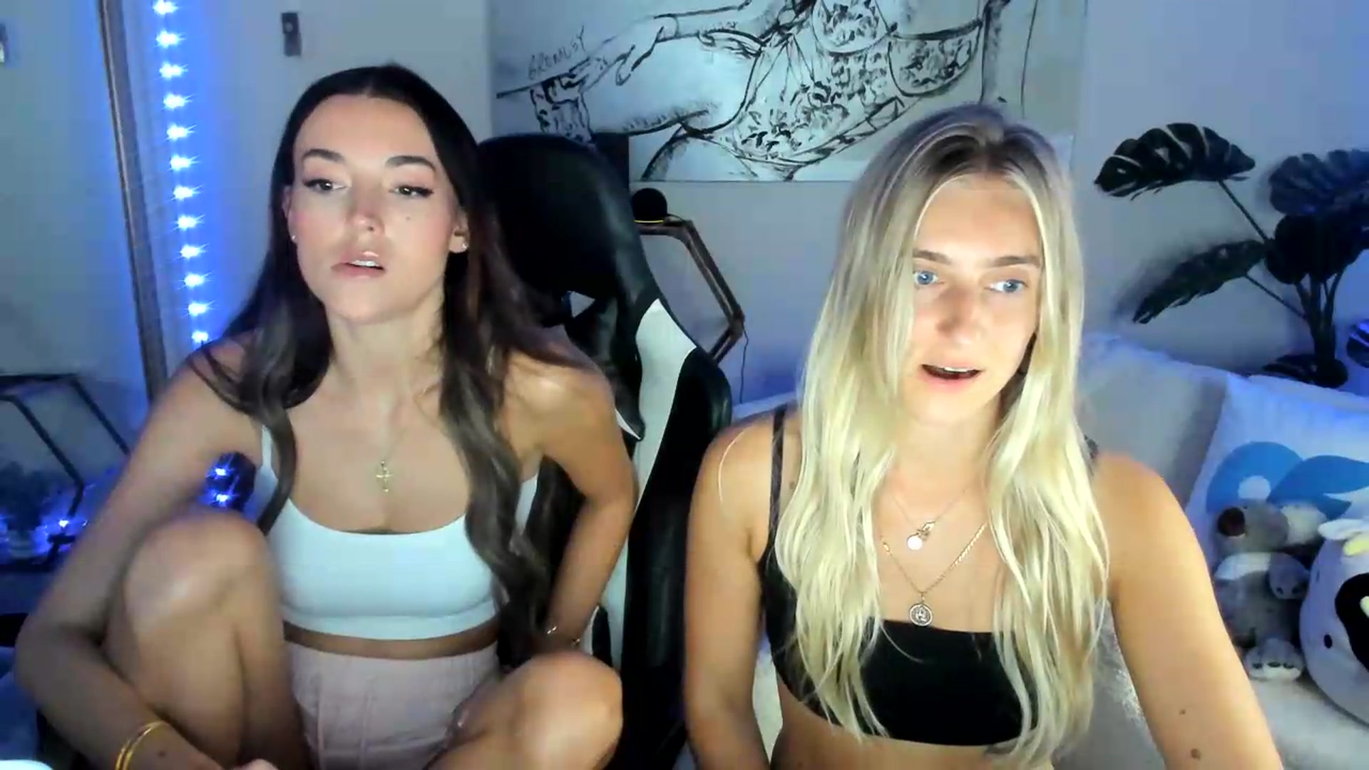 Gallery image thumbnail from badgalsisi's myfreecams stream on, 08/10/2026, 04:51 image 7 of 20