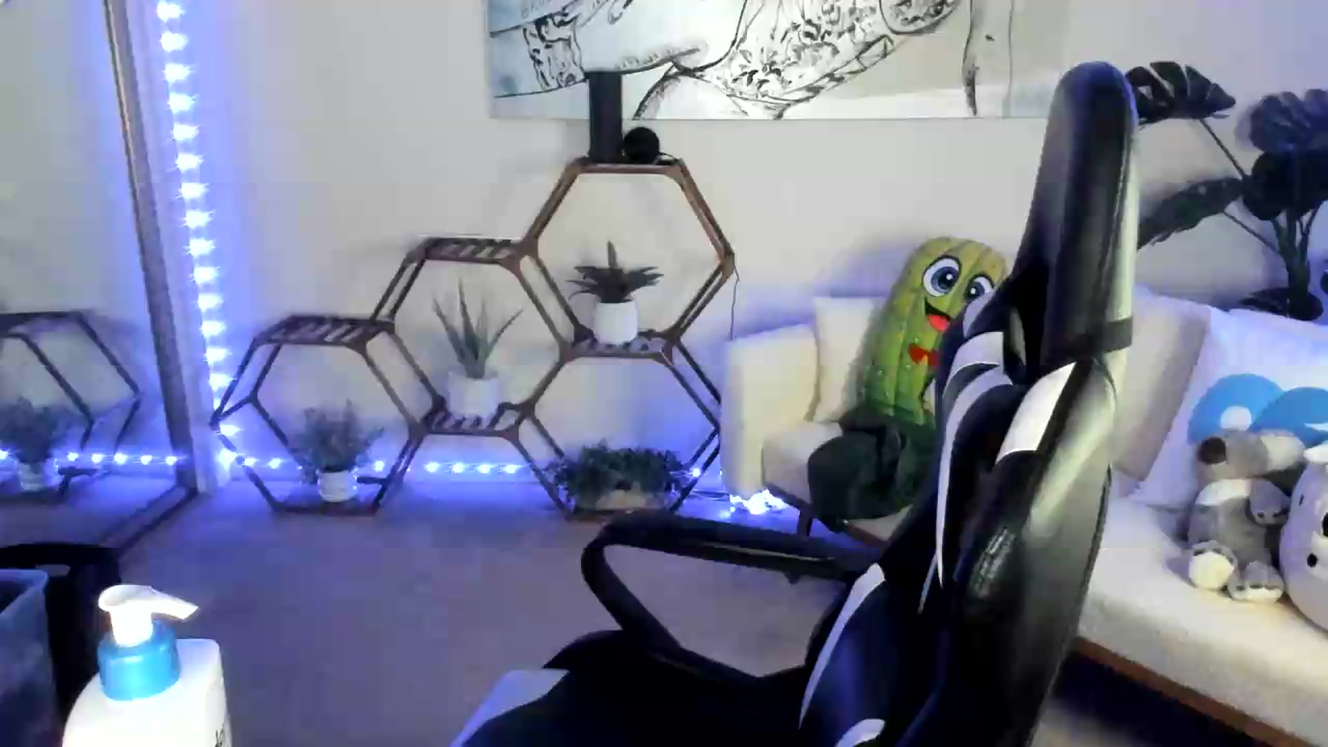 Gallery image thumbnail from badgalsisi's myfreecams stream on, 08/11/2026, 05:30 image 12 of 20
