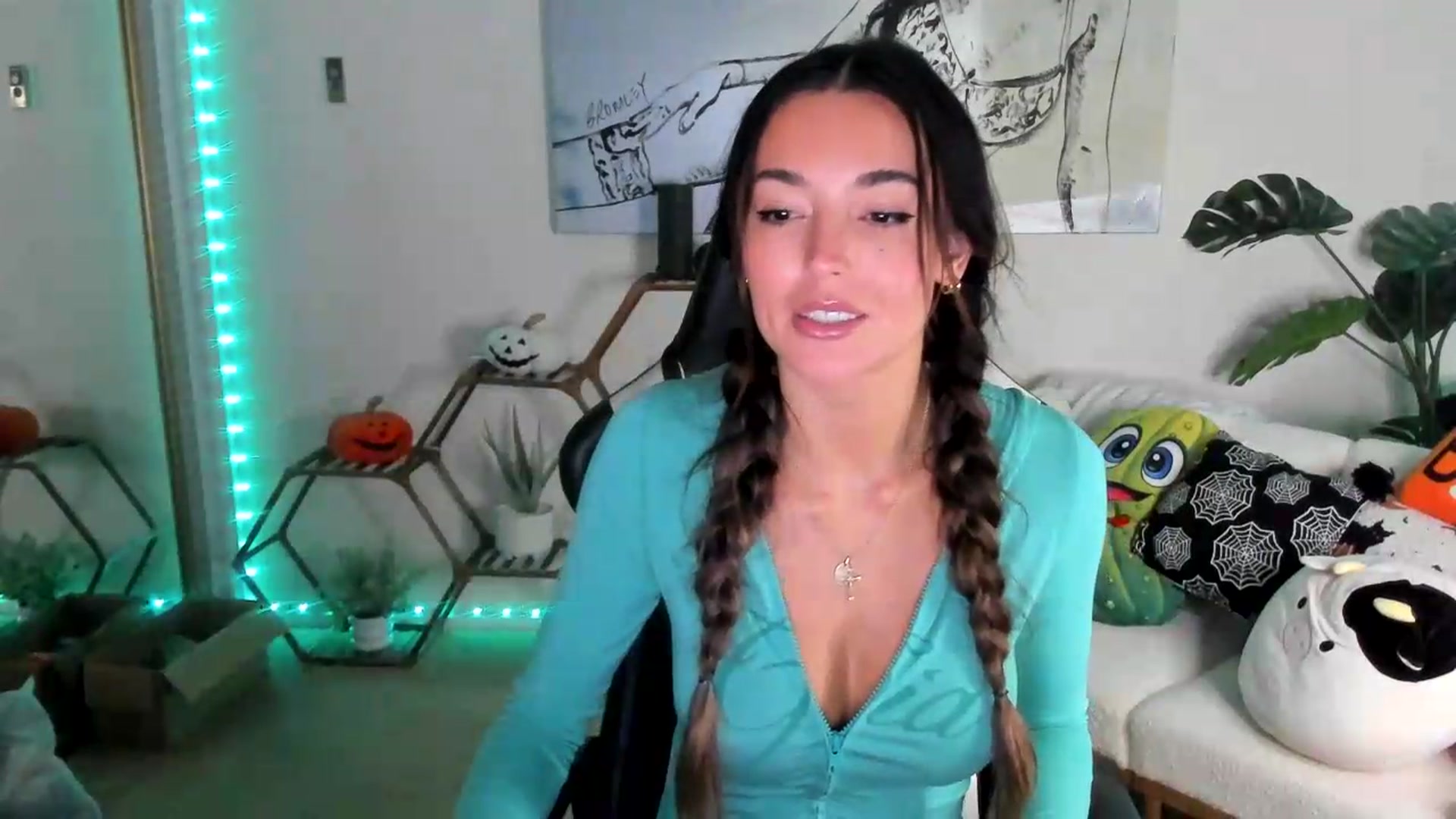 Gallery image thumbnail from badgalsisi's myfreecams stream on, 09/23/2026, 07:01 image 2 of 20