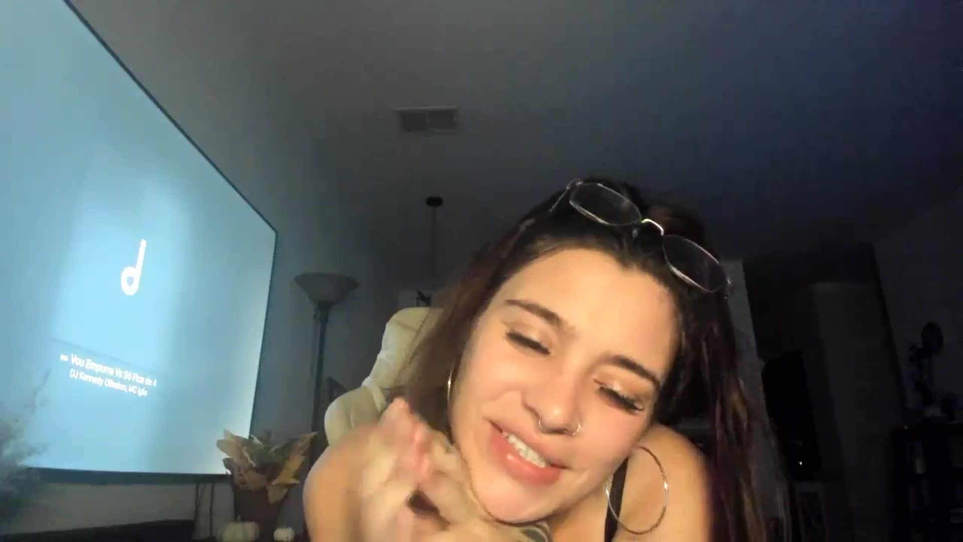 Gallery image thumbnail from bakedbella's myfreecams stream on, 10/24/2024, 09:19 image 20 of 20