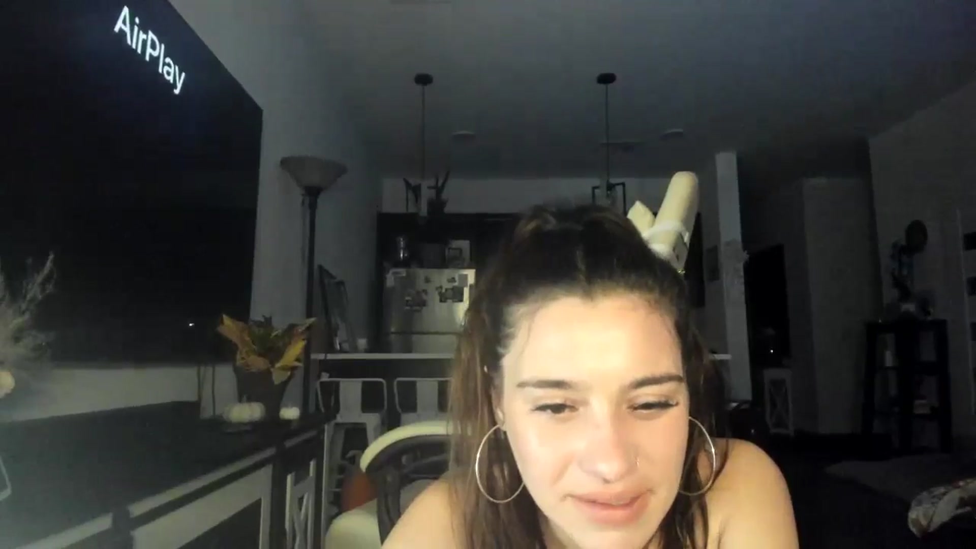 Gallery image thumbnail from bakedbella's myfreecams stream on, 10/24/2024, 09:19 image 7 of 20