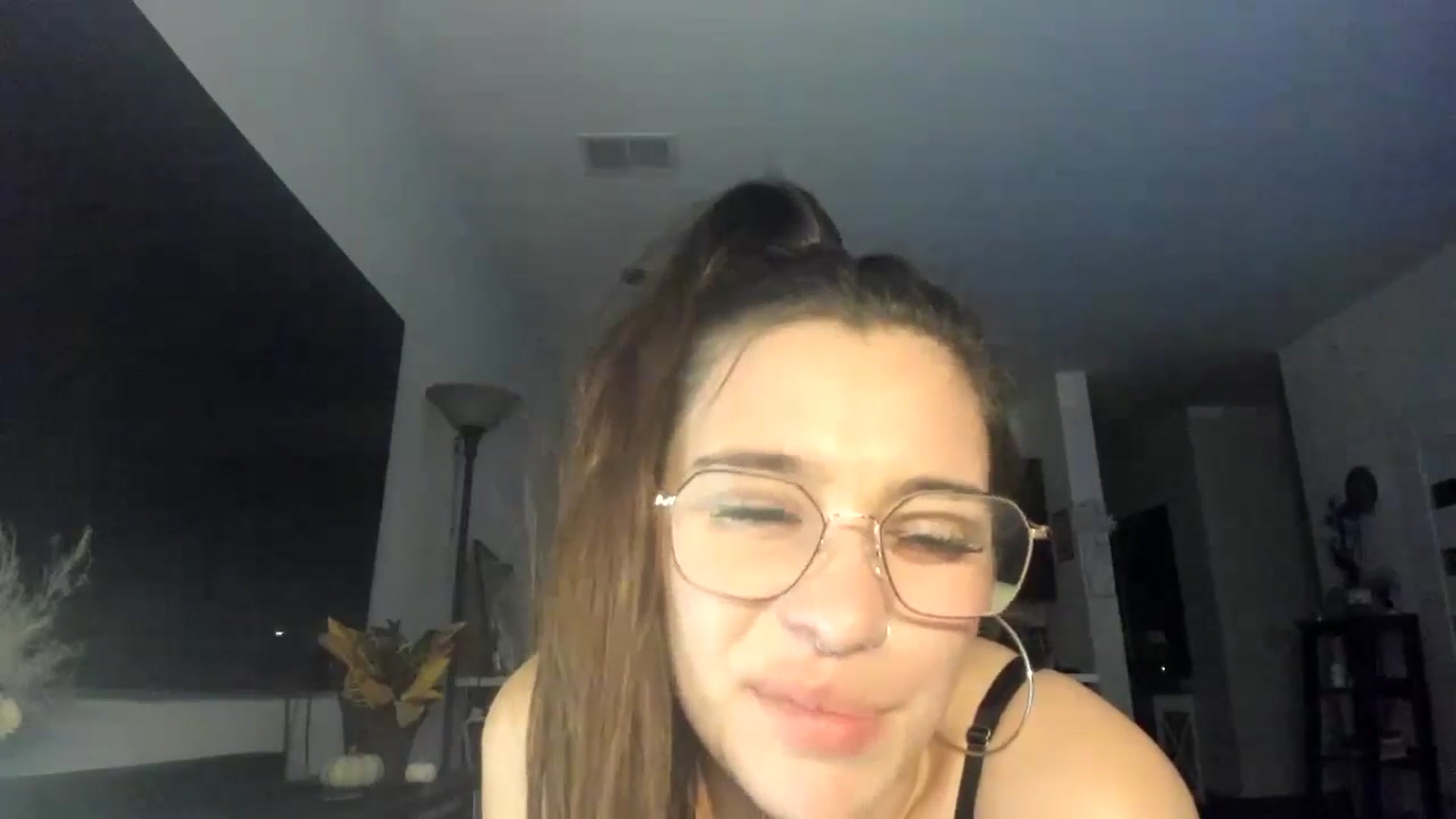 Gallery image thumbnail from bakedbella's myfreecams stream on, 10/24/2024, 09:19 image 11 of 20