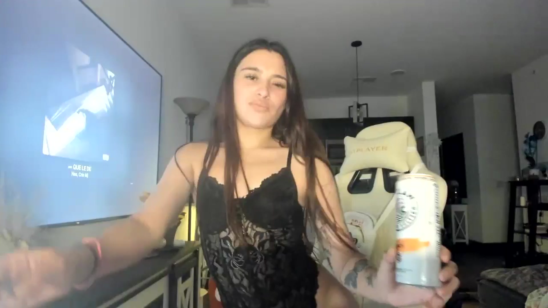 Gallery image thumbnail from bakedbella's myfreecams stream on, 10/24/2024, 09:19 image 1 of 20