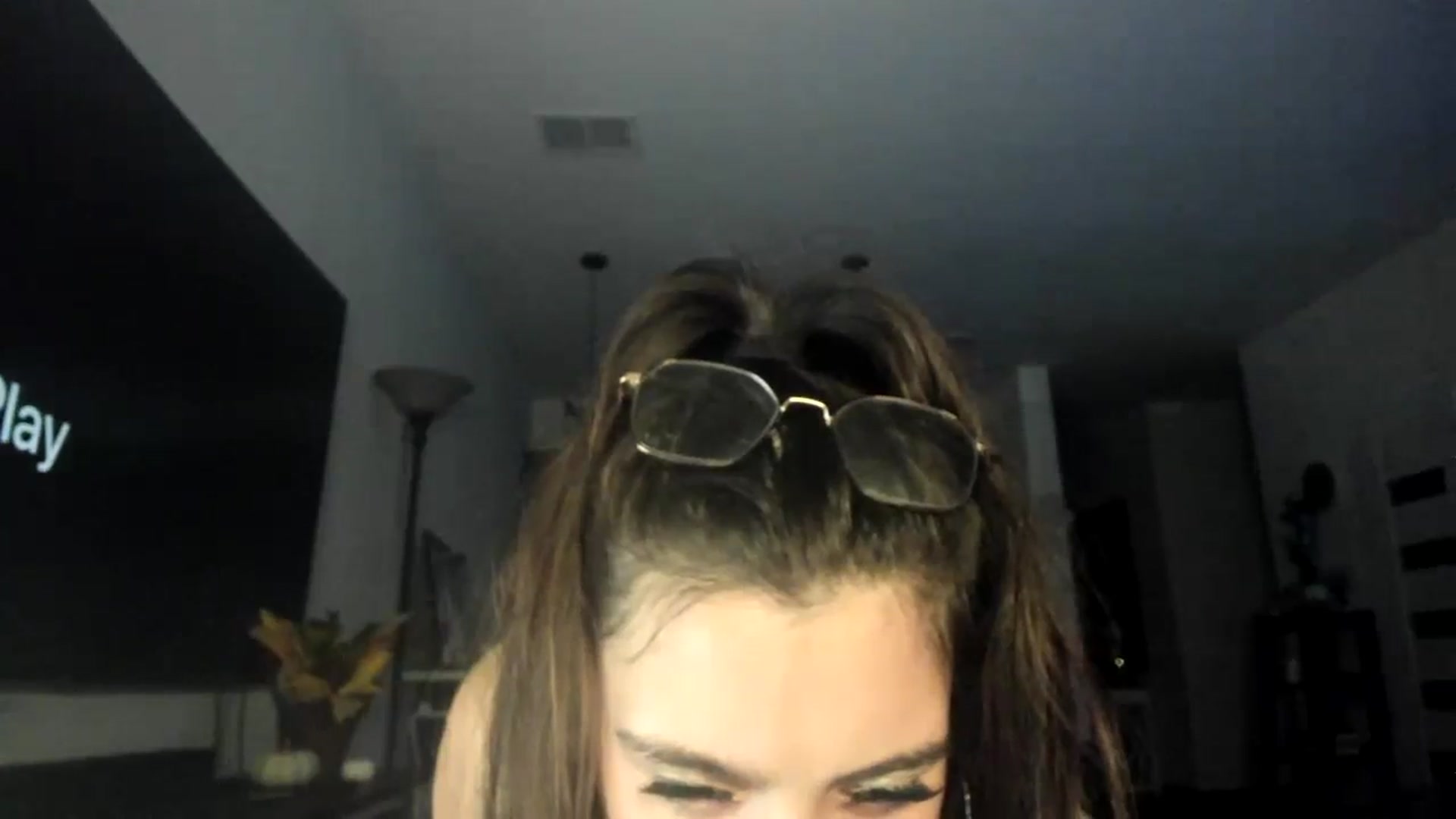Gallery image thumbnail from bakedbella's myfreecams stream on, 10/24/2024, 09:19 image 17 of 20