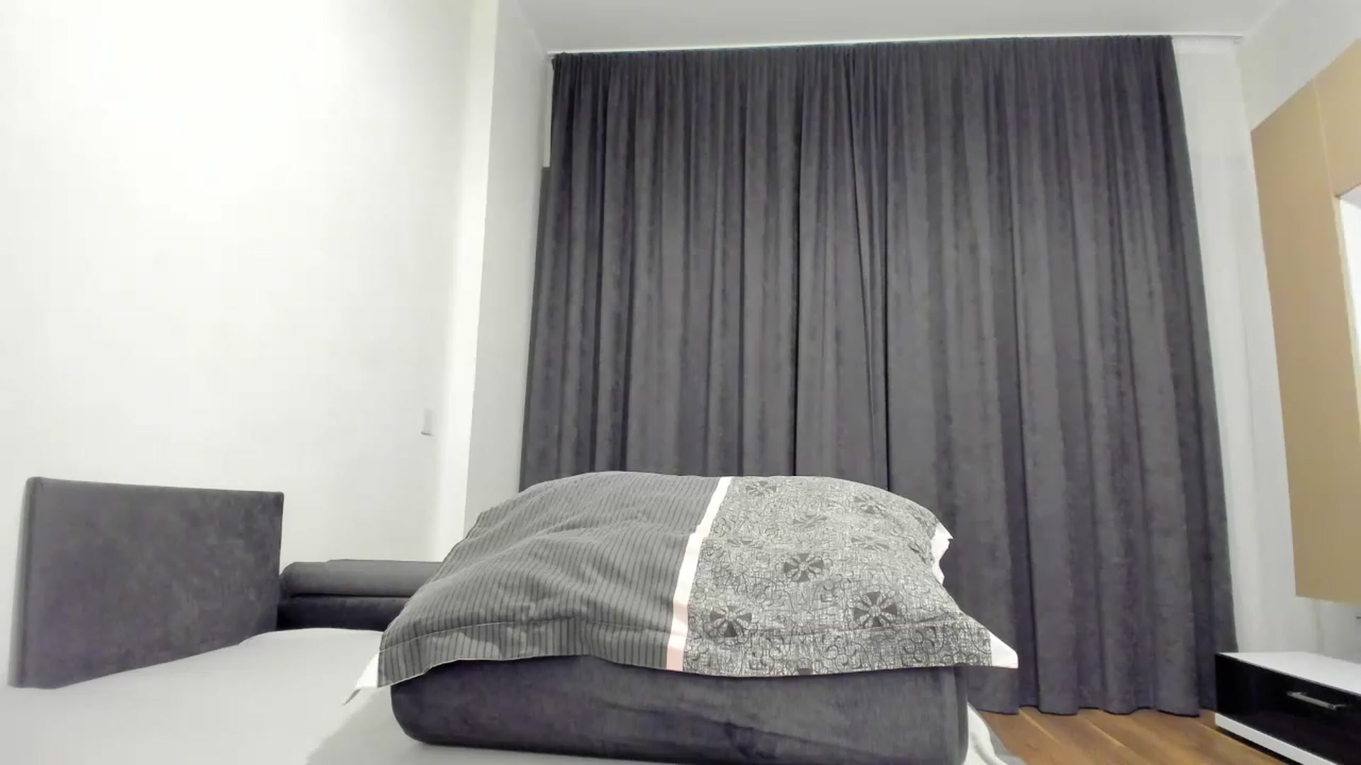 Gallery image thumbnail from barbie__girl's myfreecams stream on, 11/15/2022, 23:16 image 20 of 20
