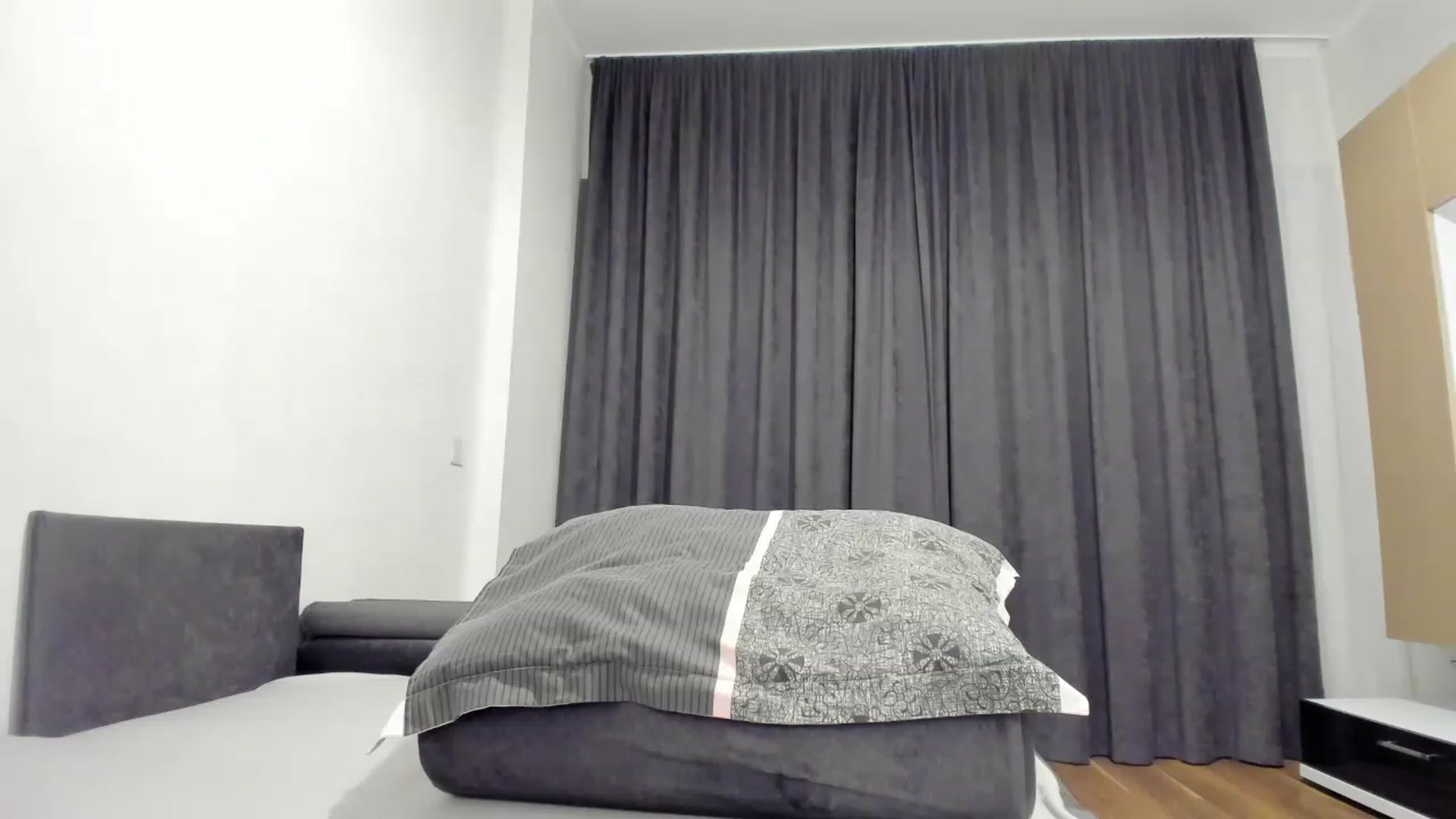 Gallery image thumbnail from barbie__girl's myfreecams stream on, 11/15/2022, 23:16 image 19 of 20