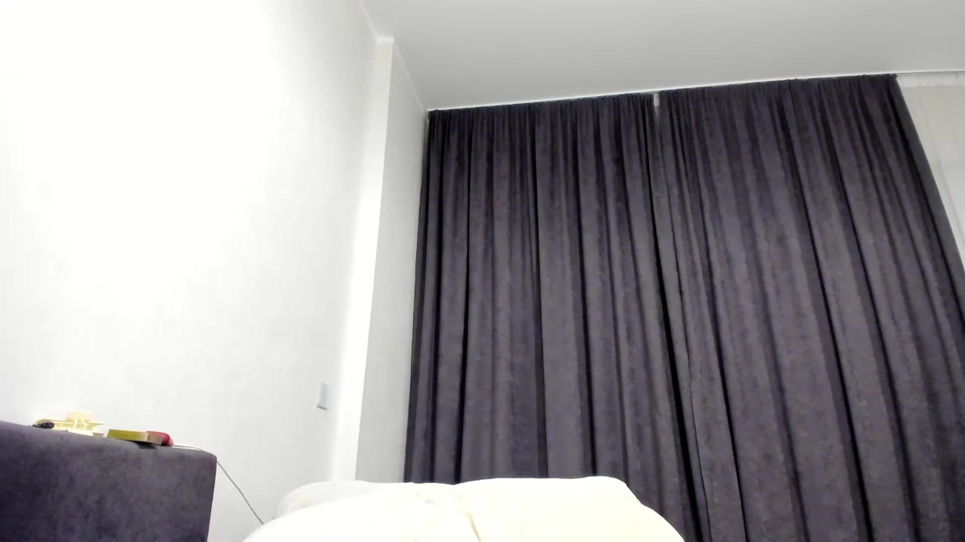 Gallery image thumbnail from barbie__girl's myfreecams stream on, 03/06/2024, 24:03 image 19 of 20