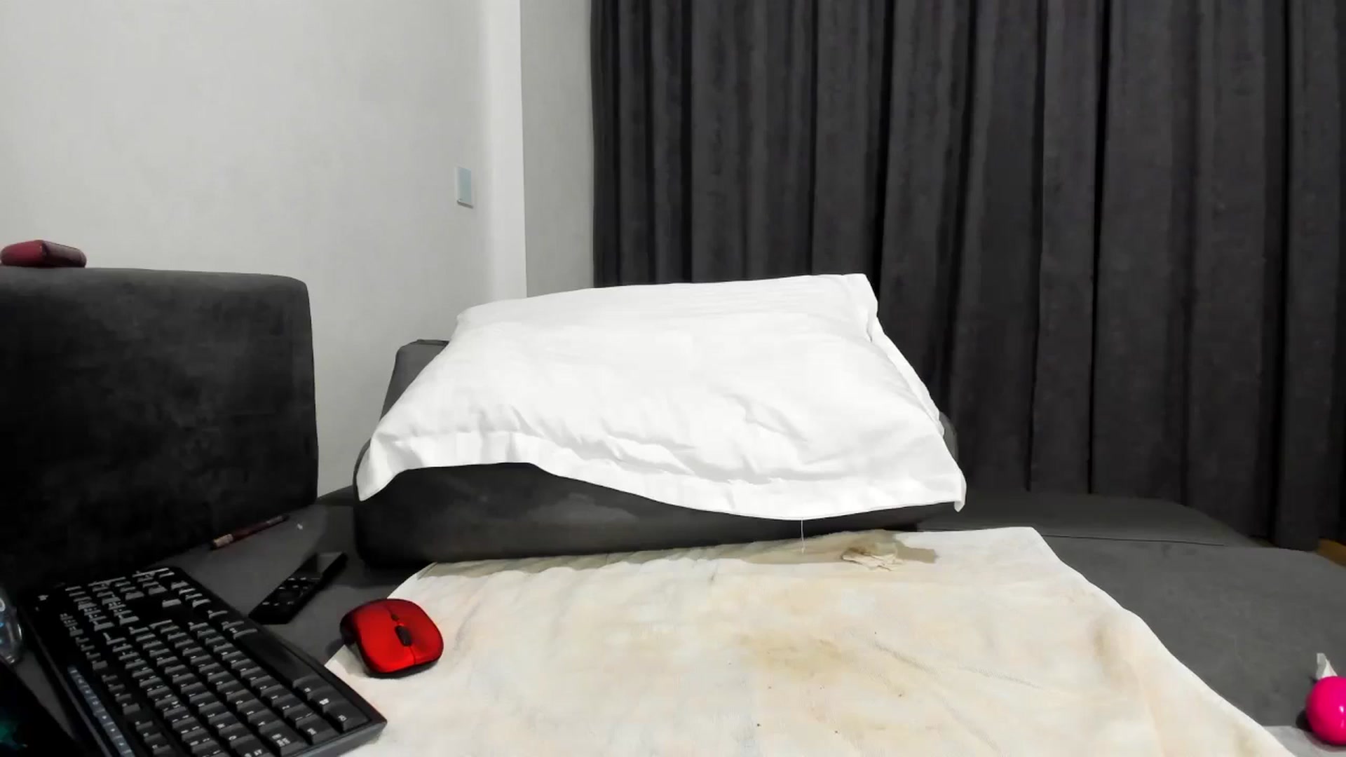 Gallery image thumbnail from barbie__girl's myfreecams stream on, 05/20/2024, 02:00 image 8 of 20