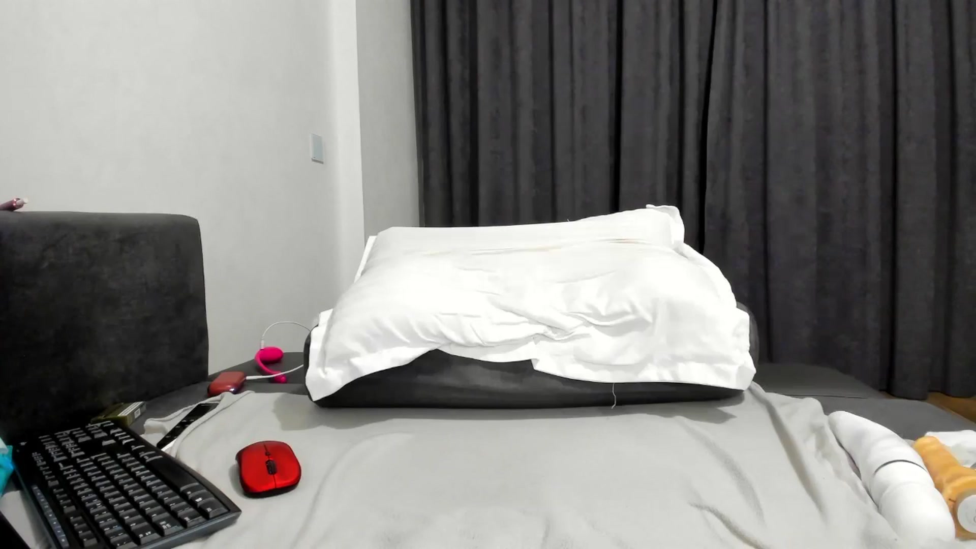 Gallery image thumbnail from barbie__girl's myfreecams stream on, 06/18/2024, 23:28 image 14 of 20