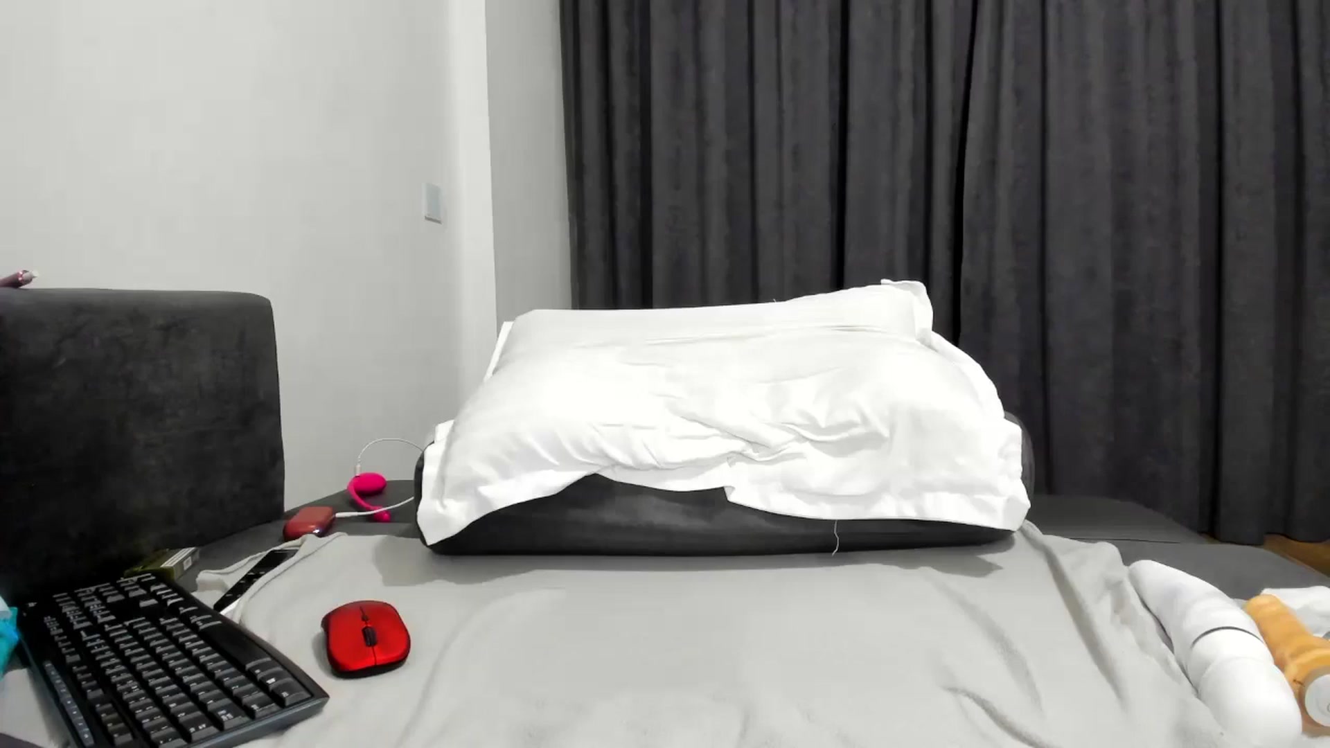 Gallery image thumbnail from barbie__girl's myfreecams stream on, 06/18/2024, 23:28 image 16 of 20