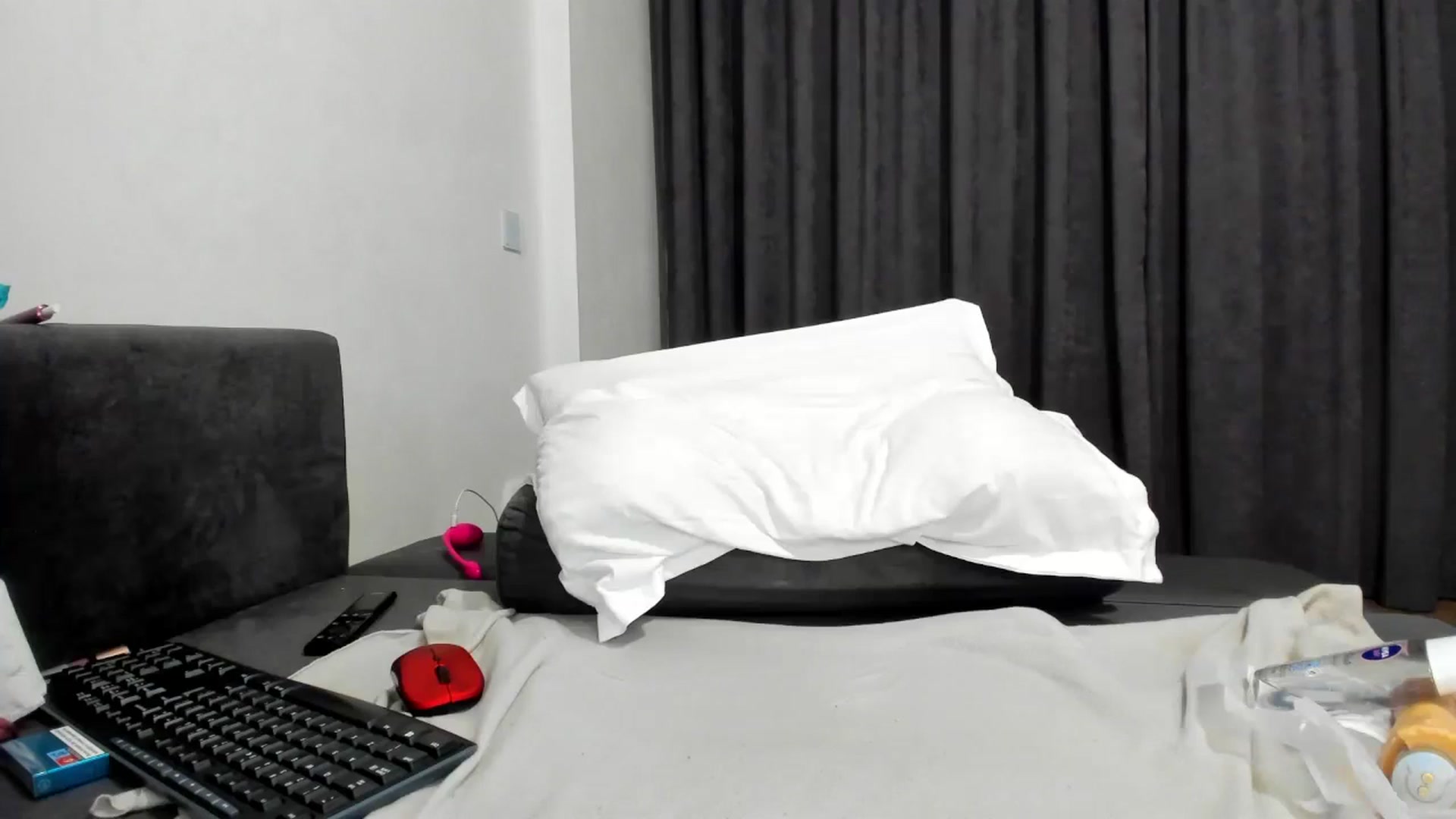 Gallery image thumbnail from barbie__girl's myfreecams stream on, 06/19/2024, 21:26 image 9 of 20