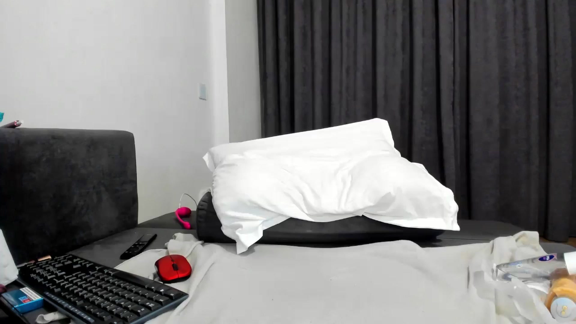 Gallery image thumbnail from barbie__girl's myfreecams stream on, 06/19/2024, 21:26 image 8 of 20