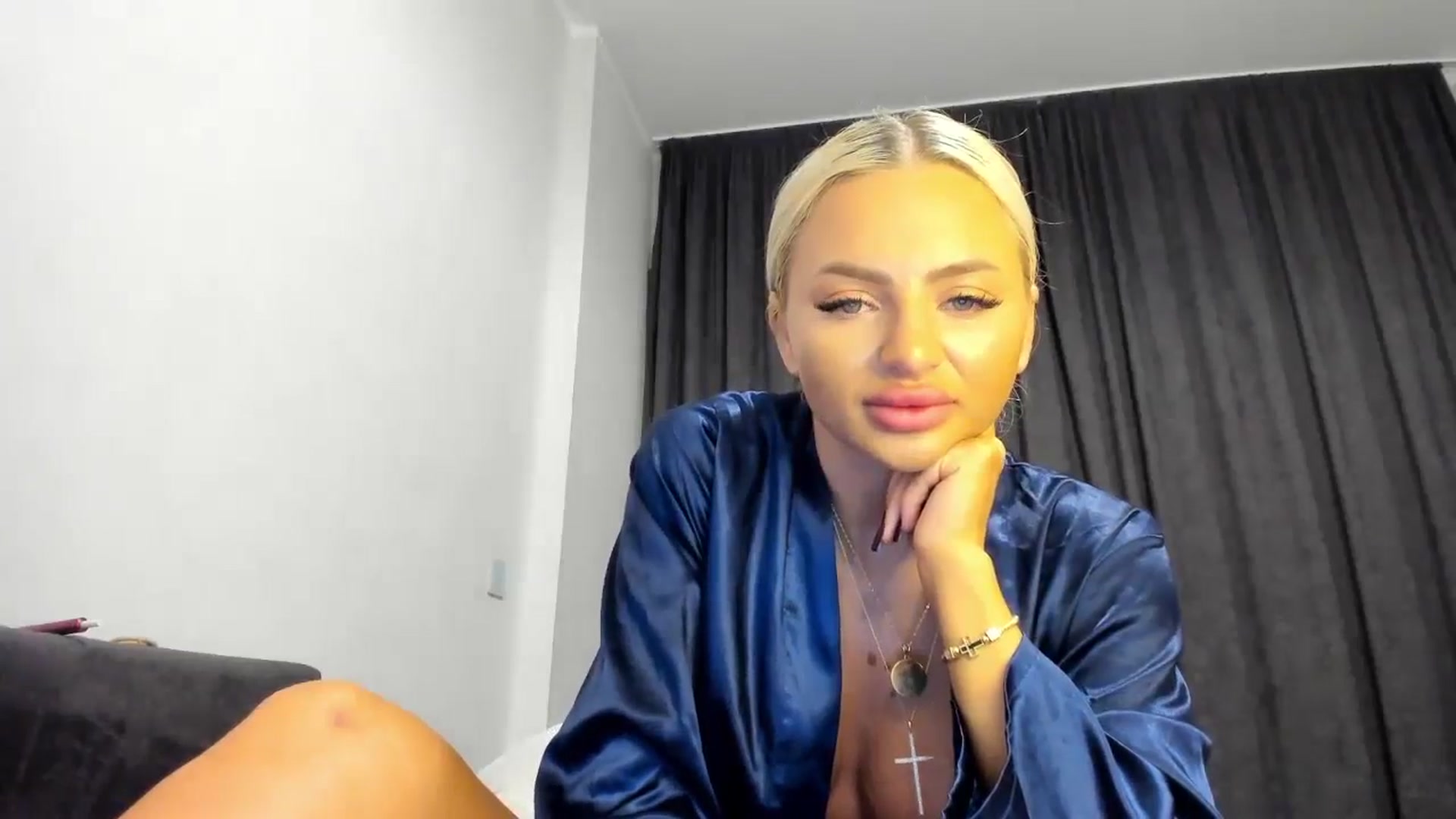 Gallery image thumbnail from barbie__girl's myfreecams stream on, 07/03/2024, 02:20 image 2 of 20