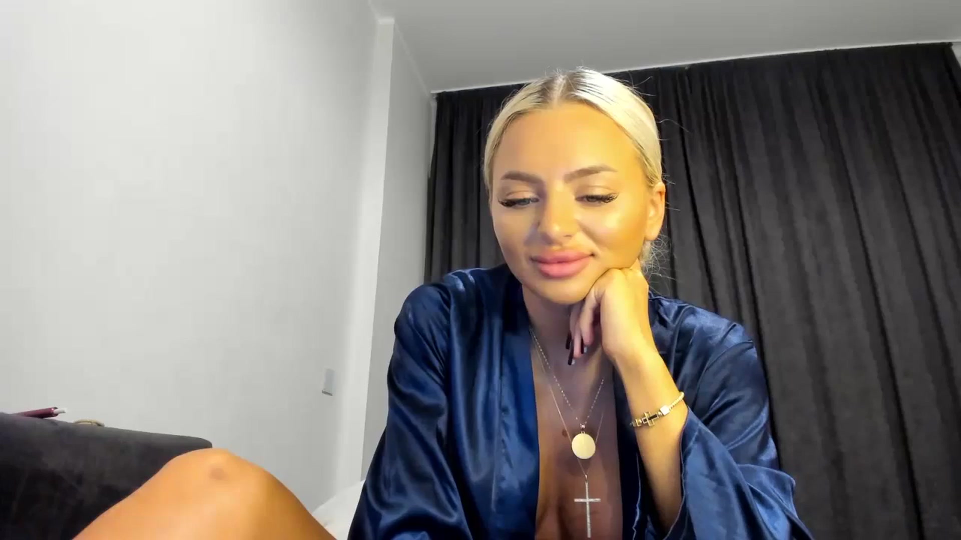 Gallery image thumbnail from barbie__girl's myfreecams stream on, 07/03/2024, 02:20 image 1 of 20