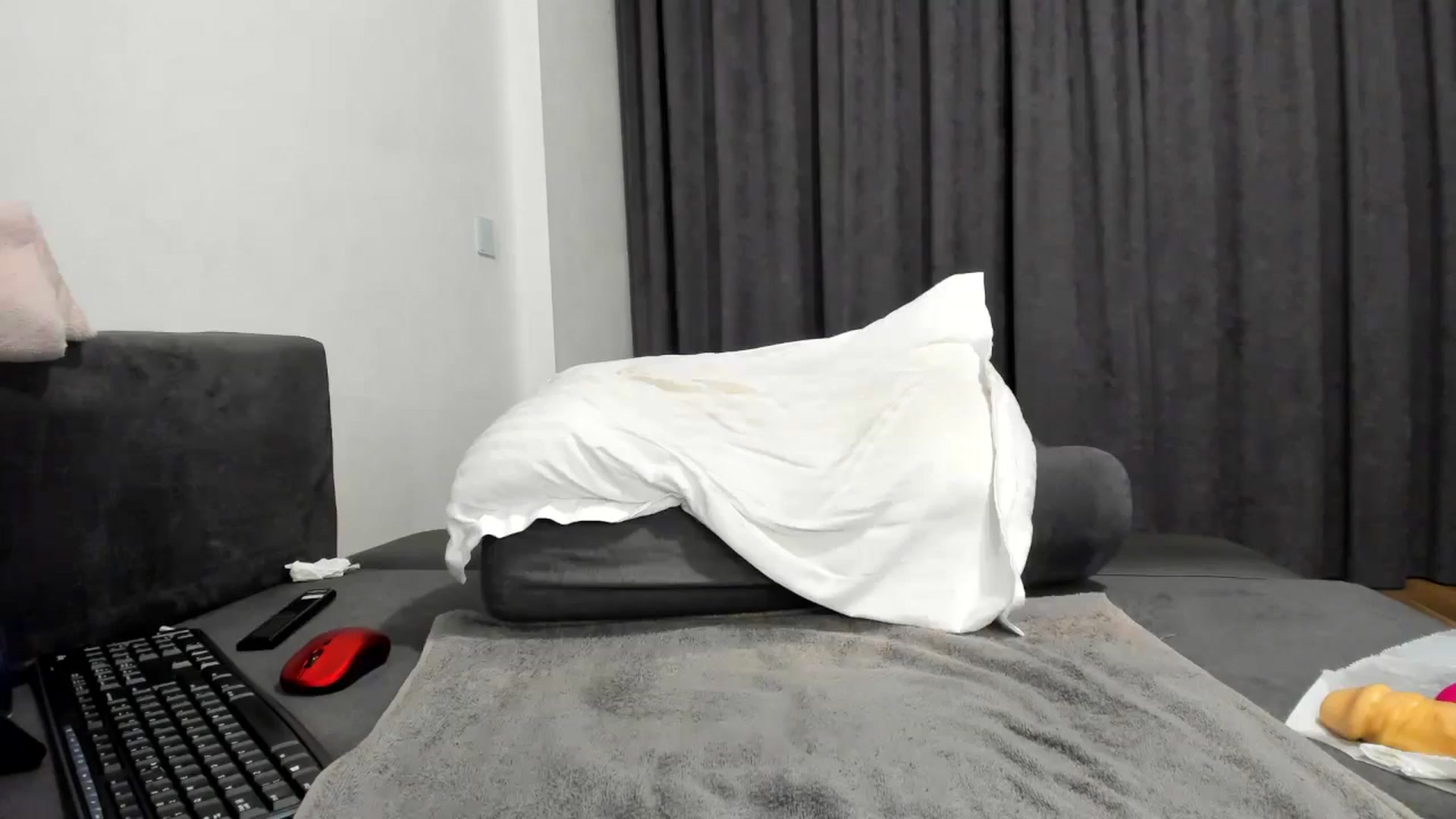 Gallery image thumbnail from barbie__girl's myfreecams stream on, 07/17/2024, 23:05 image 13 of 20