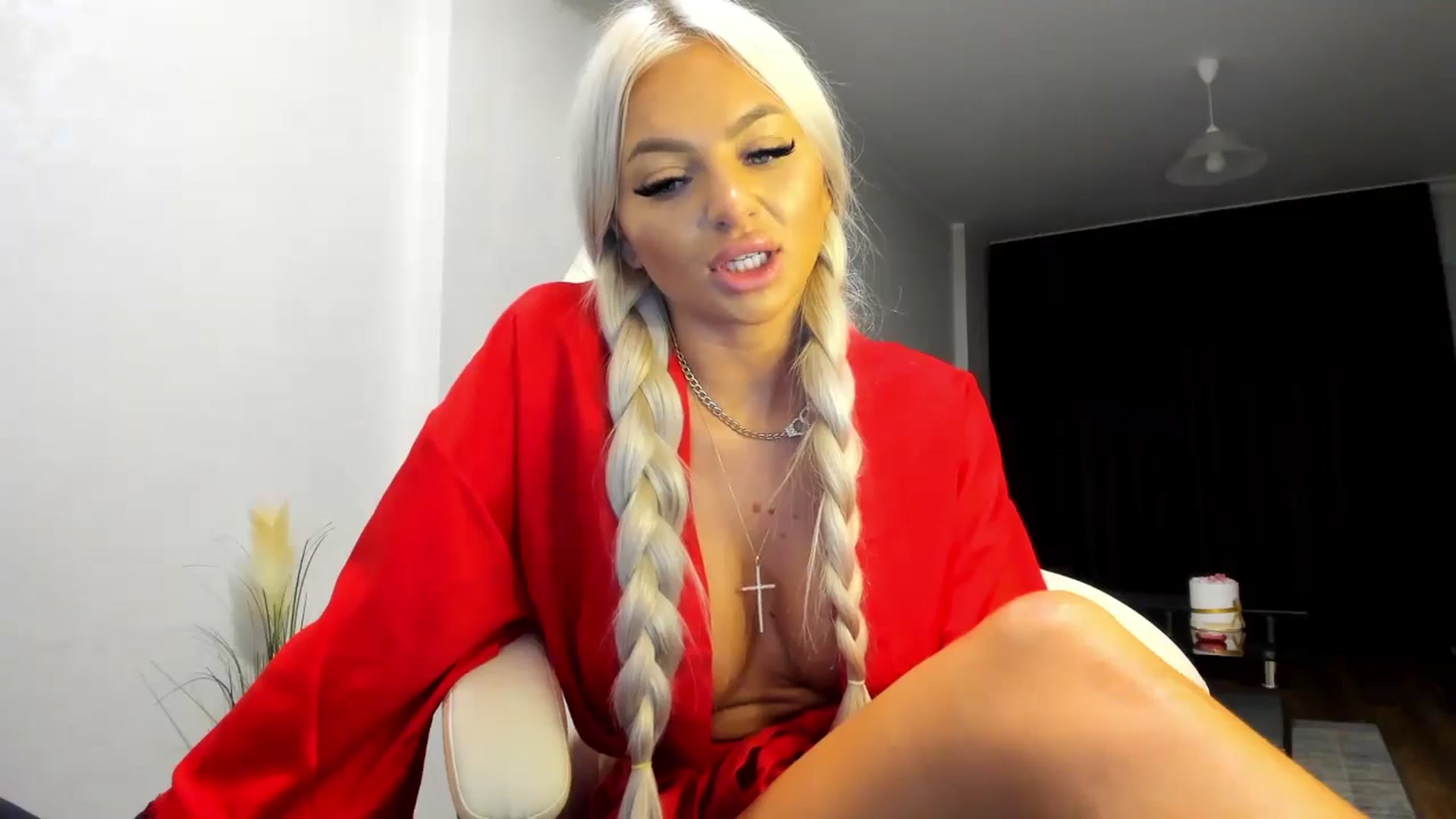 Gallery image thumbnail from barbie__girl's myfreecams stream on, 08/29/2024, 21:24 image 17 of 20