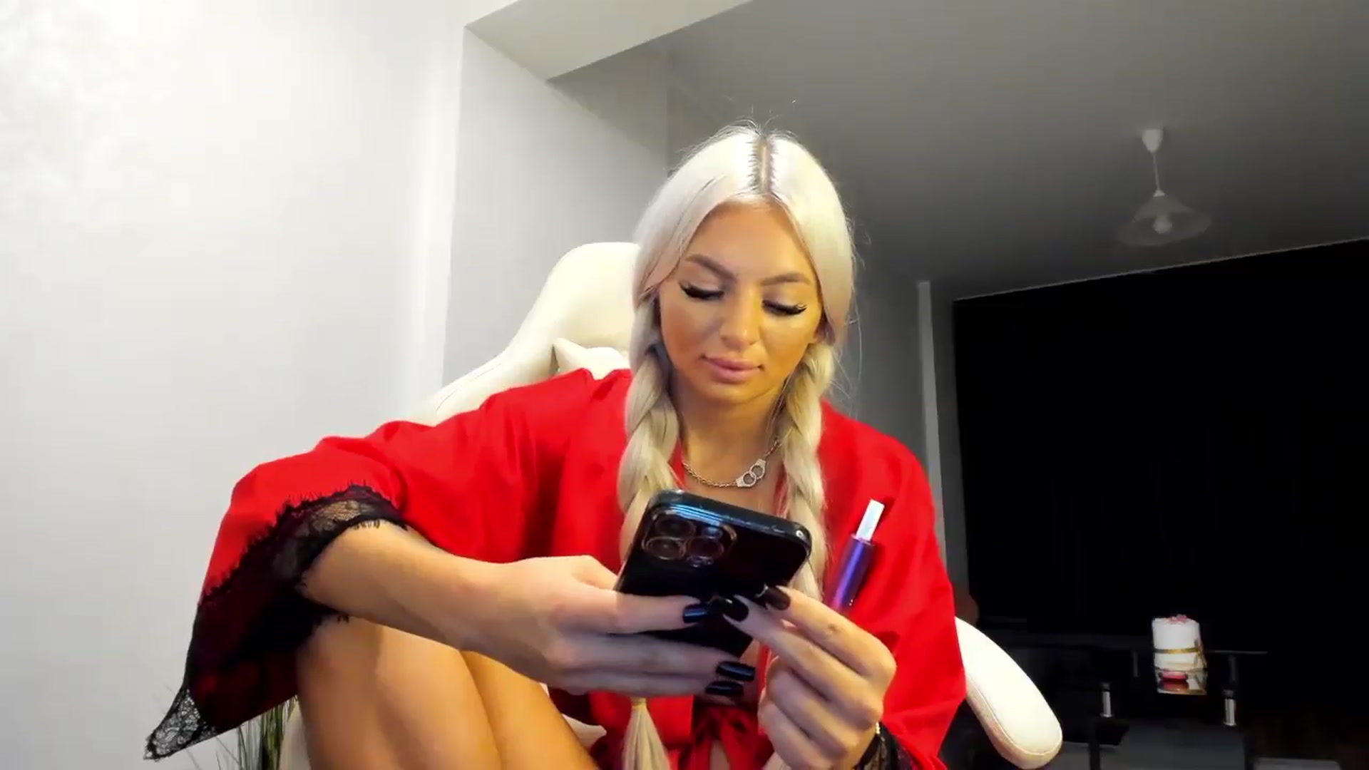 Gallery image thumbnail from barbie__girl's myfreecams stream on, 08/29/2024, 23:17 image 18 of 20