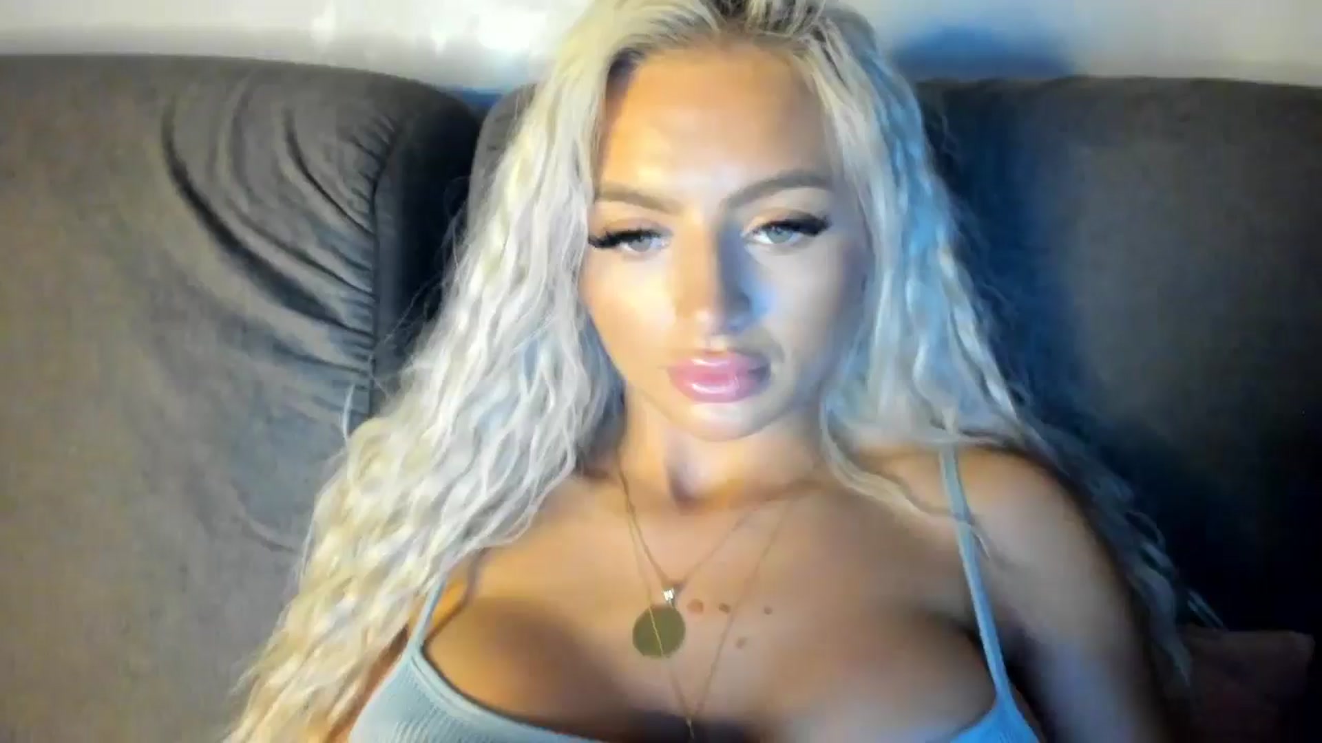 Gallery image thumbnail from barbie__girl's myfreecams stream on, 09/07/2024, 18:25 image 1 of 20