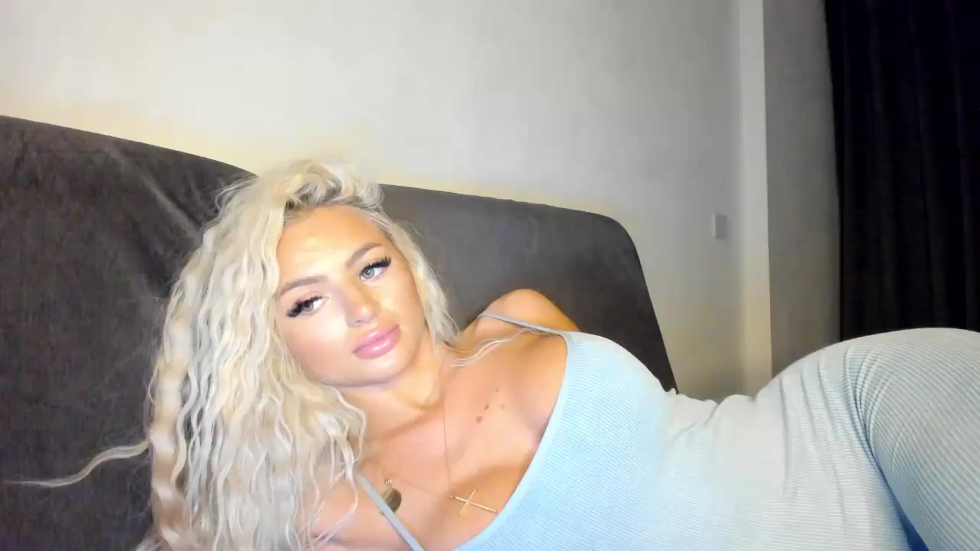 Gallery image thumbnail from barbie__girl's myfreecams stream on, 09/07/2024, 20:39 image 1 of 20