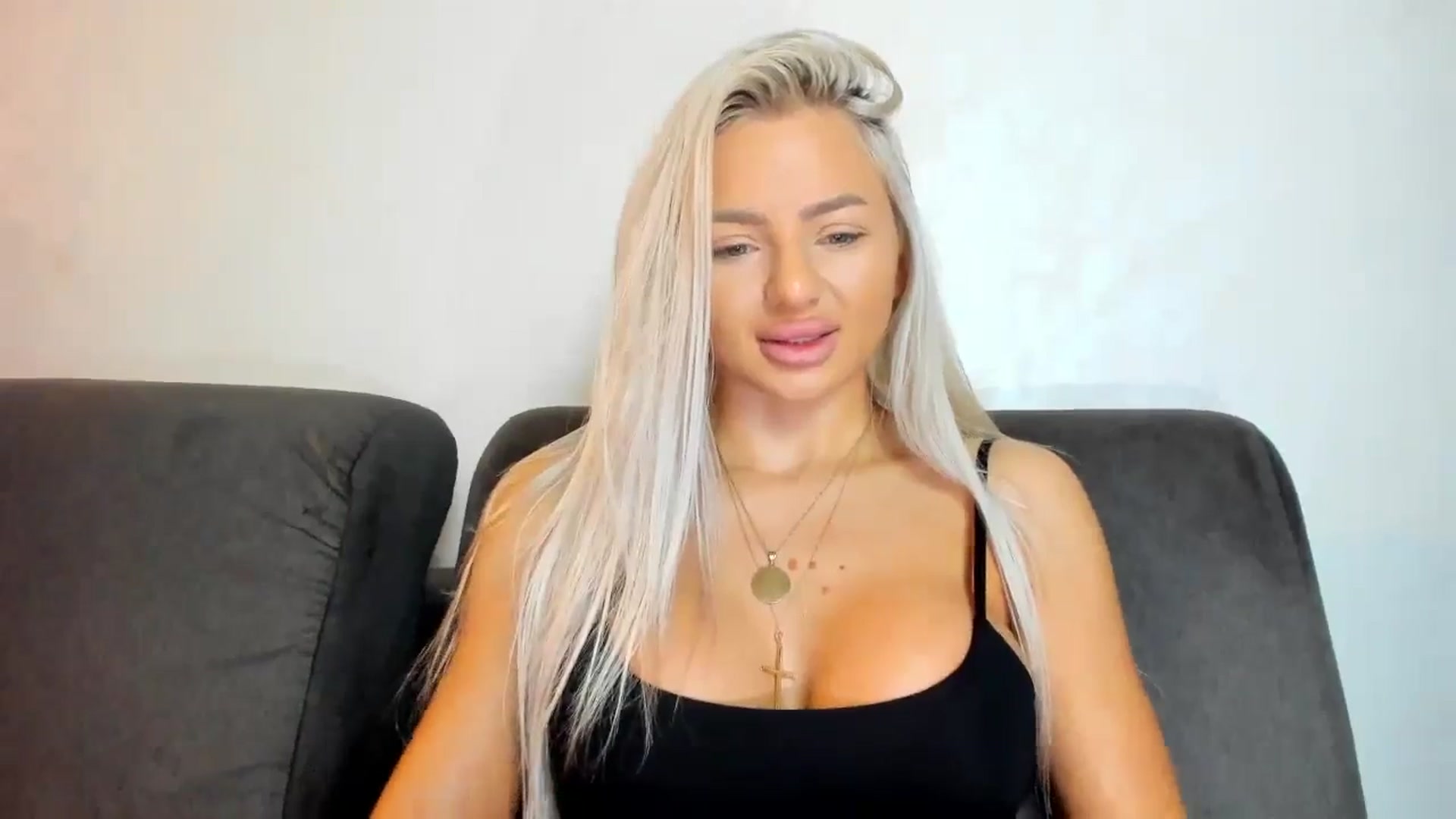 Gallery image thumbnail from barbie__girl's myfreecams stream on, 11/09/2024, 10:24 image 14 of 20