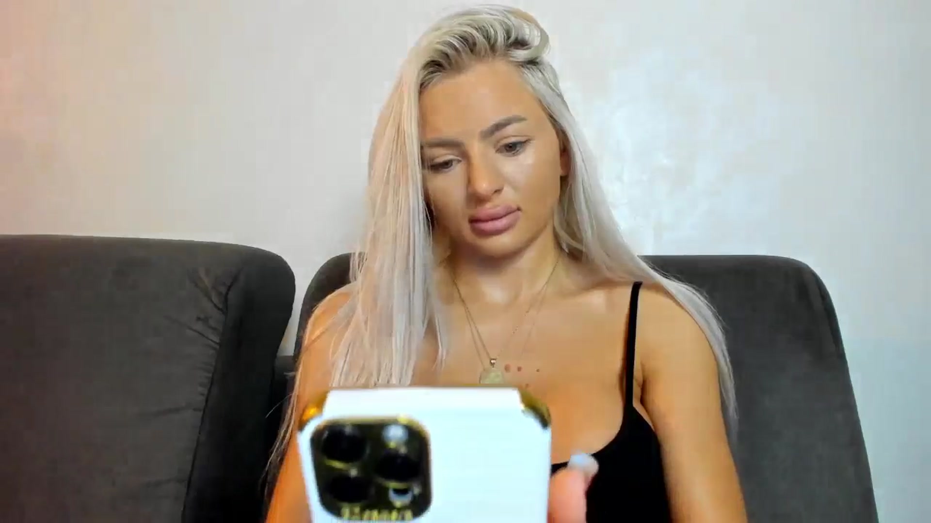Gallery image thumbnail from barbie__girl's myfreecams stream on, 11/09/2024, 10:24 image 18 of 20