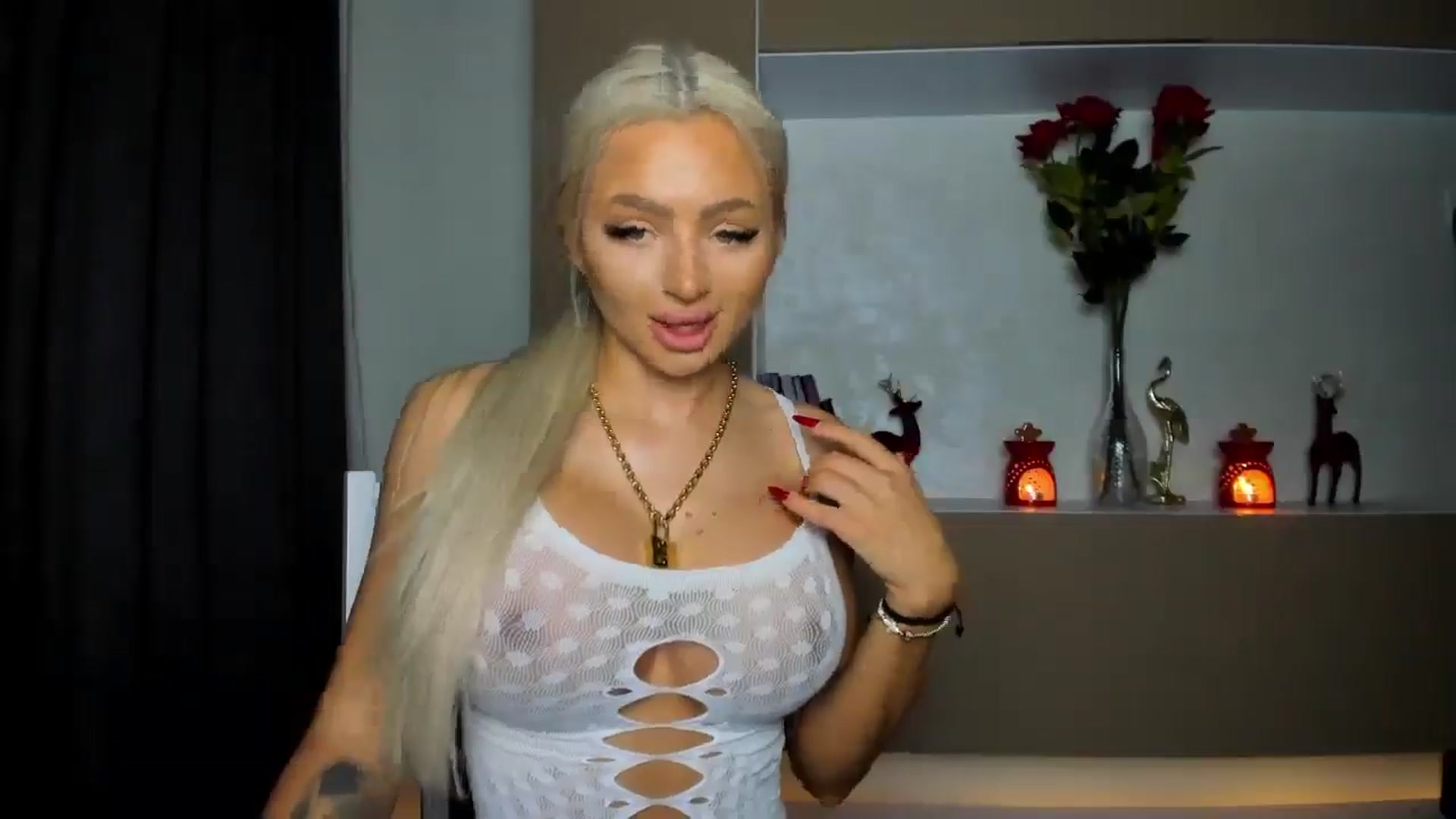 Gallery image thumbnail from barbie__girl's myfreecams stream on, 01/09/2025, 23:15 image 2 of 20