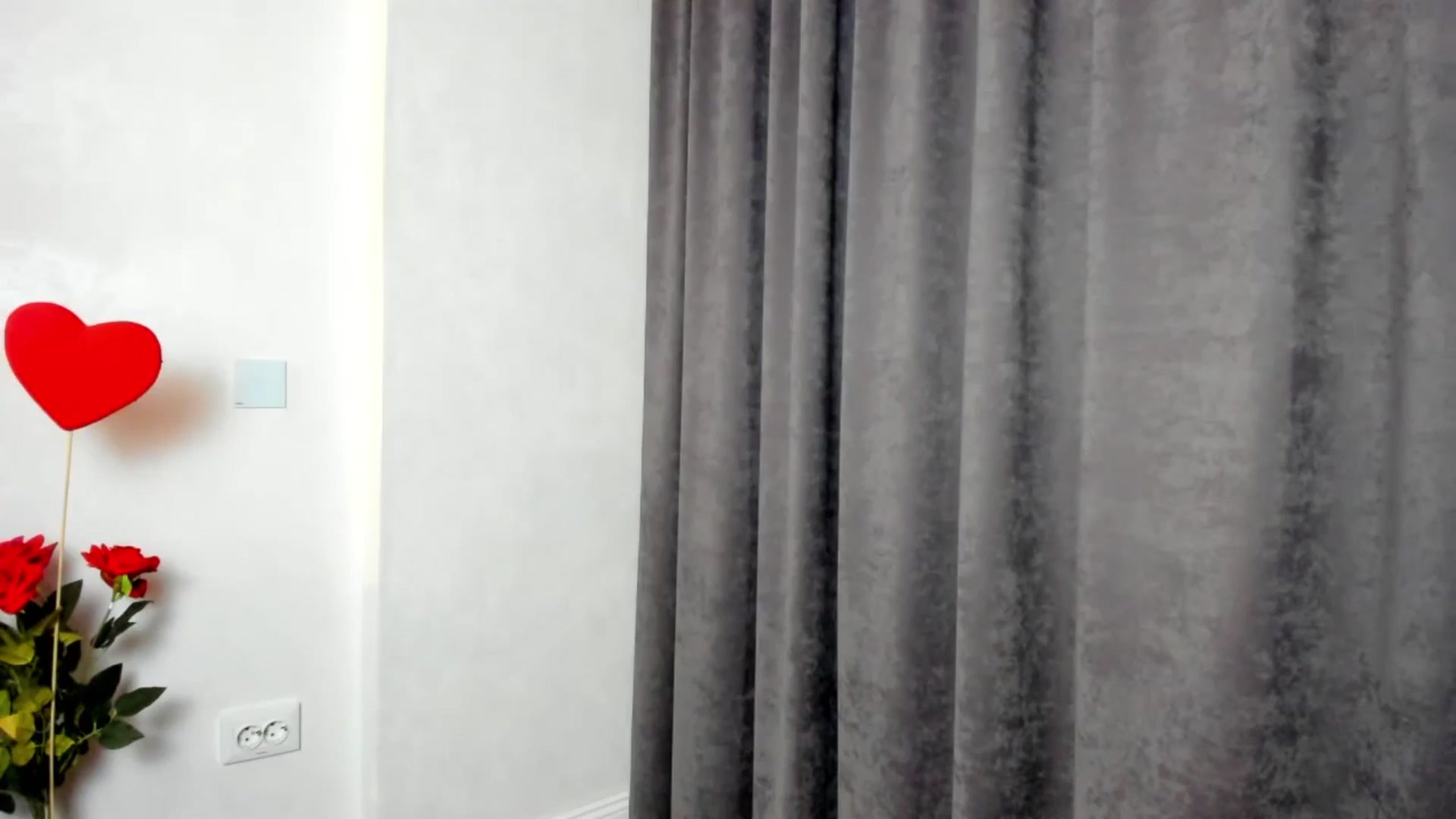 Gallery image thumbnail from barbie__girl's myfreecams stream on, 02/17/2025, 21:11 image 17 of 20