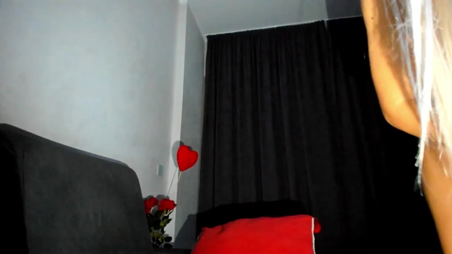 Gallery image thumbnail from barbie__girl's myfreecams stream on, 02/27/2025, 21:42 image 18 of 20