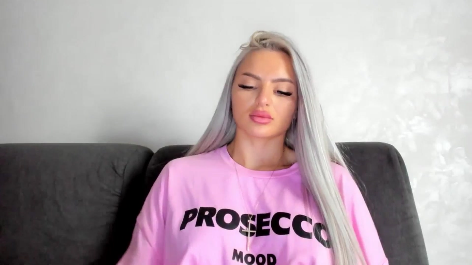 Gallery image thumbnail from barbie__girl's myfreecams stream on, 04/29/2025, 16:50 image 3 of 20