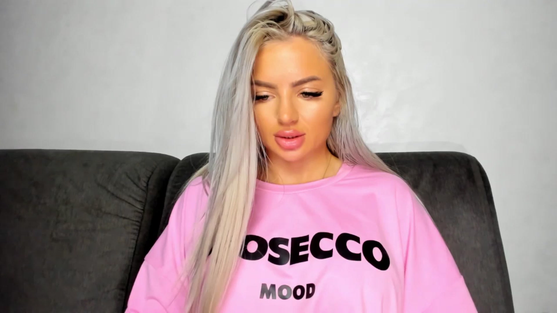 Gallery image thumbnail from barbie__girl's myfreecams stream on, 05/02/2025, 02:21 image 8 of 20
