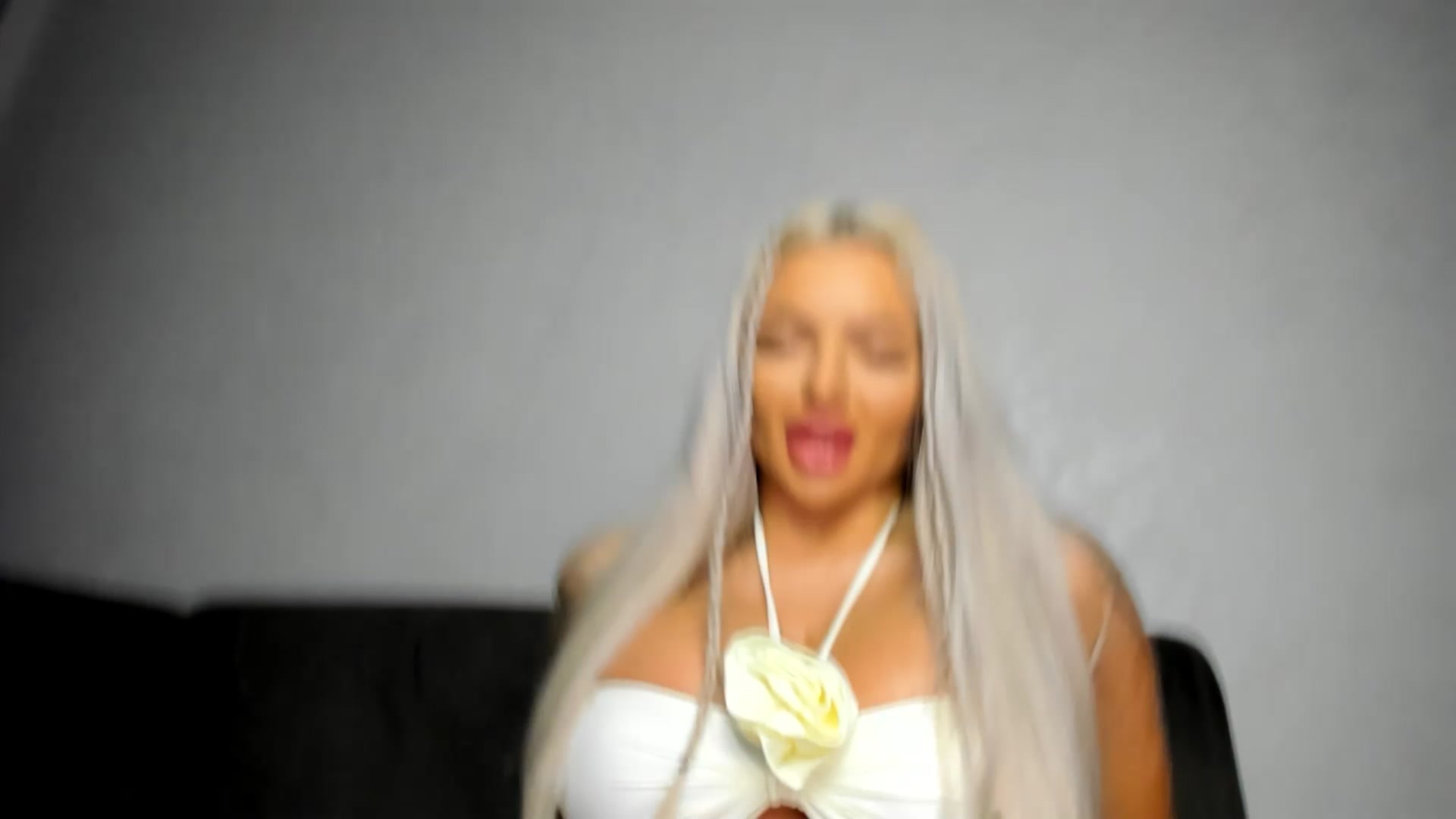 Gallery image thumbnail from barbie__girl's myfreecams stream on, 05/12/2025, 23:35 image 1 of 20