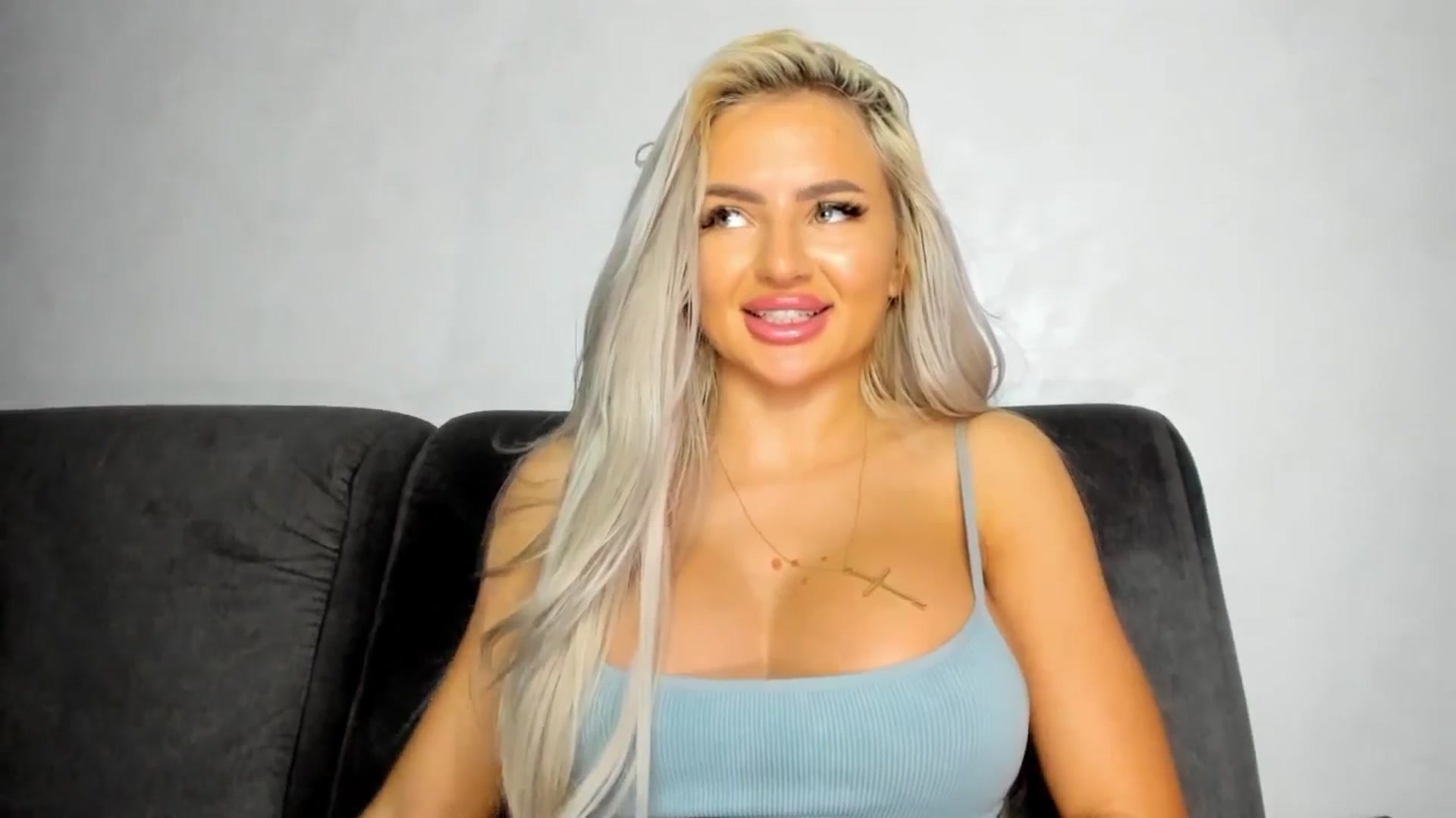 Gallery image thumbnail from barbie__girl's myfreecams stream on, 05/22/2025, 01:36 image 11 of 20